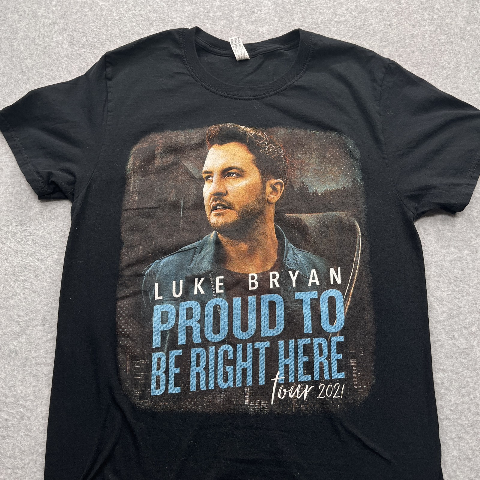 Luke Ryan Men’s Medium Black Proud To Be Here Tour 2021 T-Shirt.