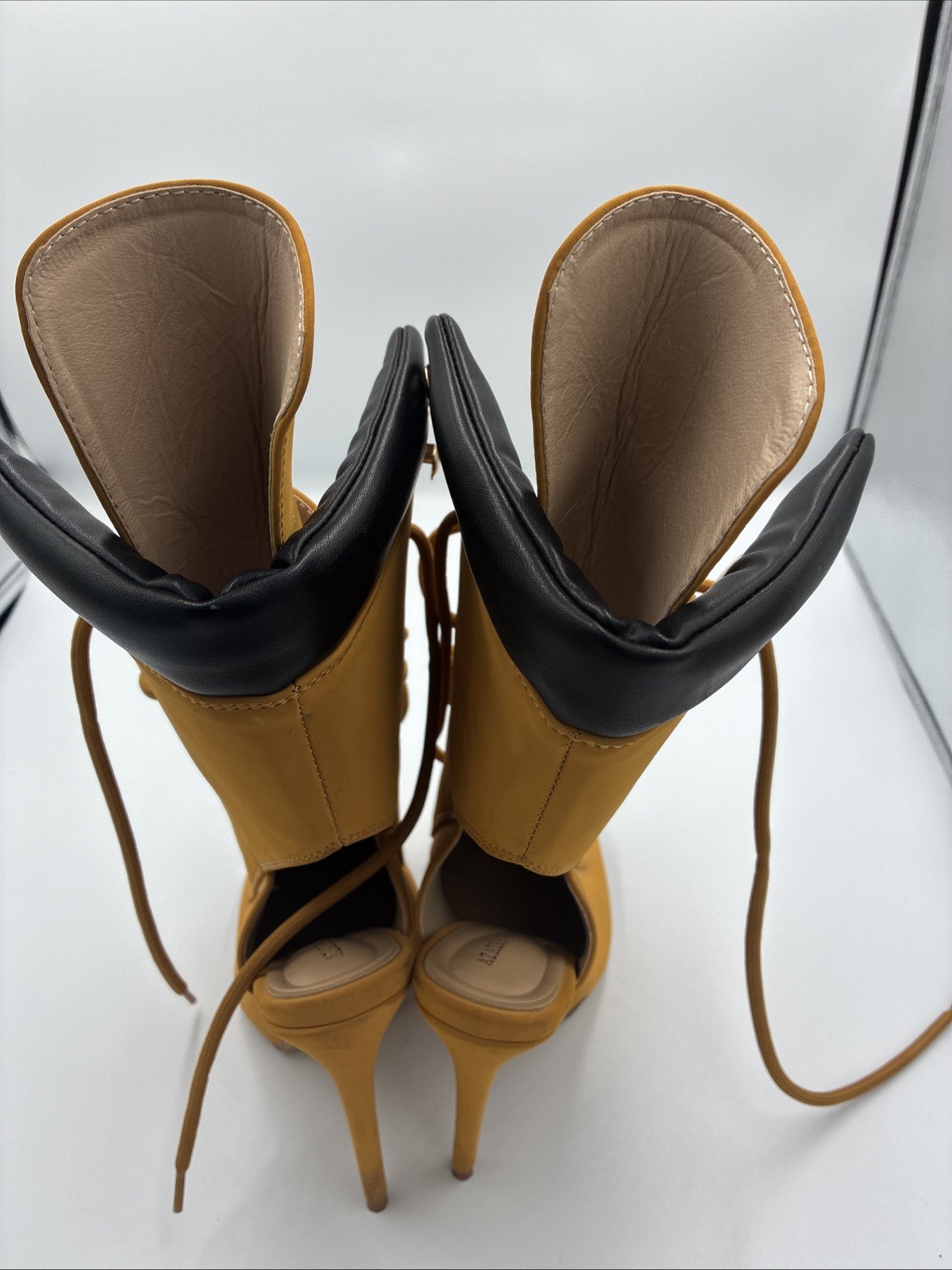 AZALEA WANG YELLOW LACE UP STILETTO BOOTIE SIZE US 8