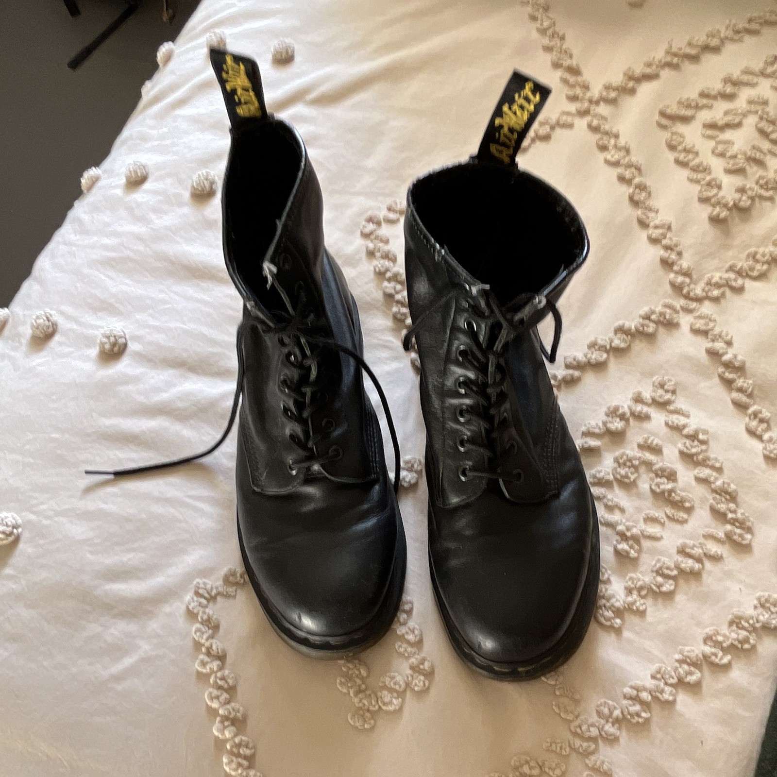 Dr. Martens Men’s Black Leather Combat Ankle Boots Lace-Up US 11