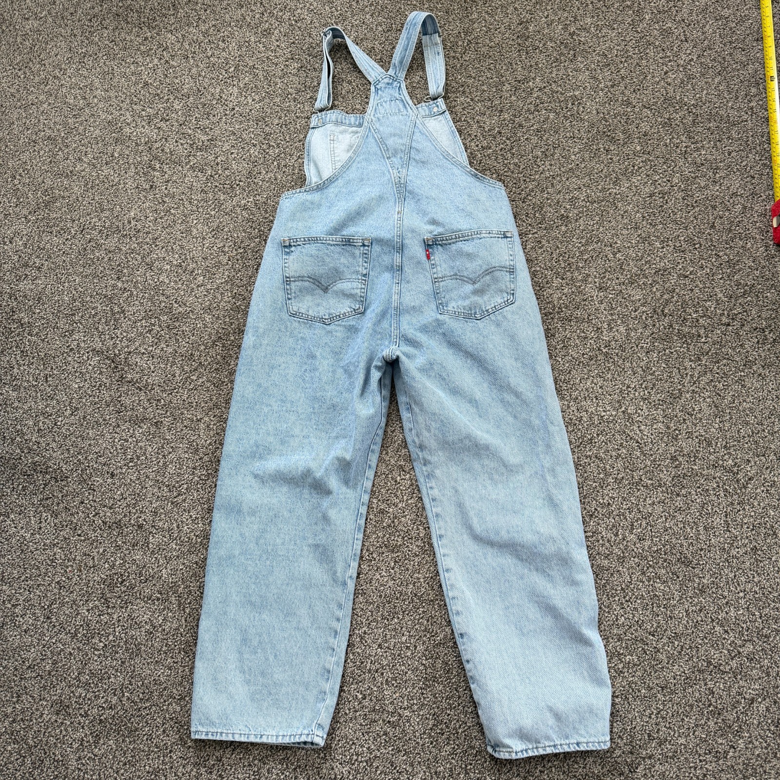 Levi’s Denim Bib Overalls Men’s Large Light Wash Blue Carpenter Workwear