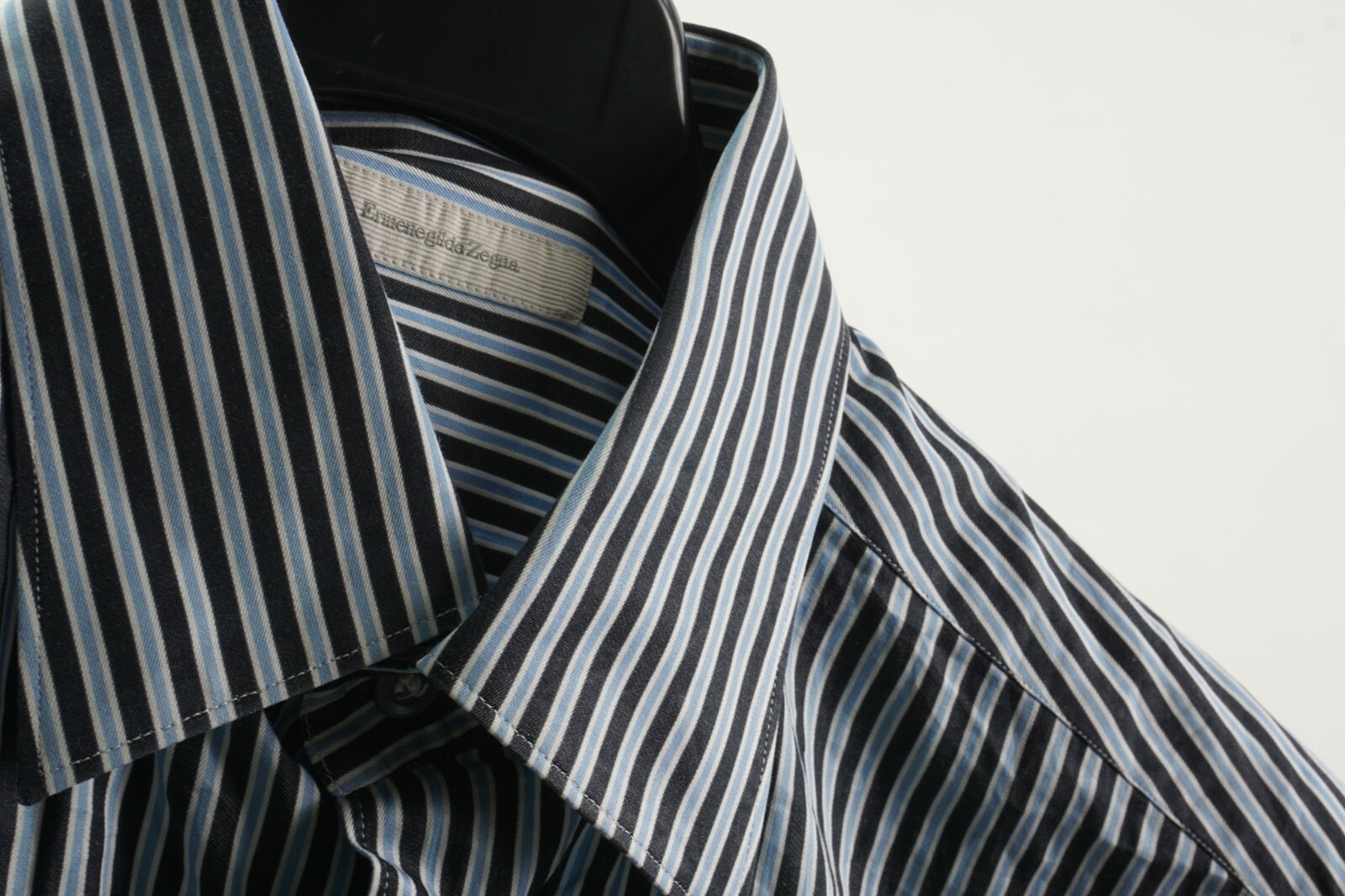 Ermenegildo Zegna Mens Large Long Sleeve Blue Black Stripe Twill Button Up Shirt