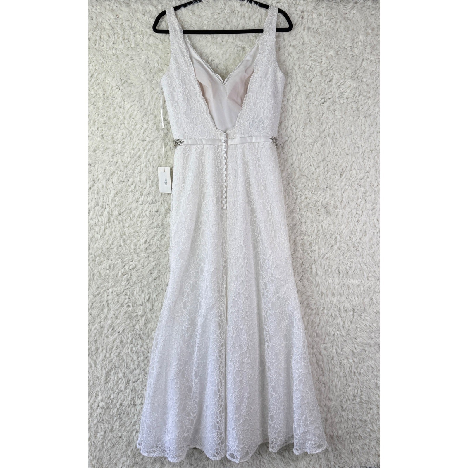 Mori Lee Madeline Gardiner Wedding Dress Lace Beaded Belt V Neck Sleeveless 10