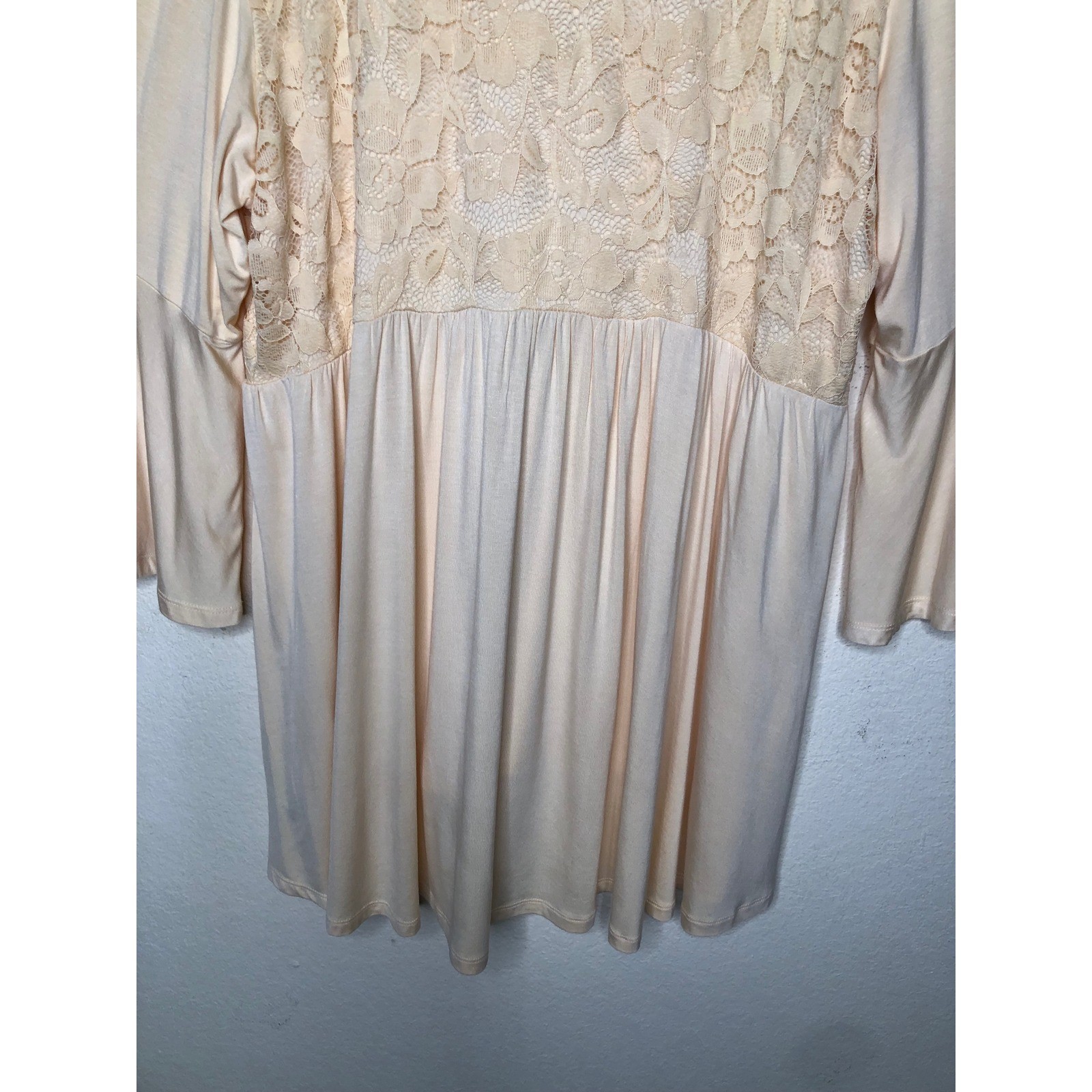 Torrid Super Soft Knits Babydoll Knit V-Neck Lace Flare Sleeve Top 3X Romantic