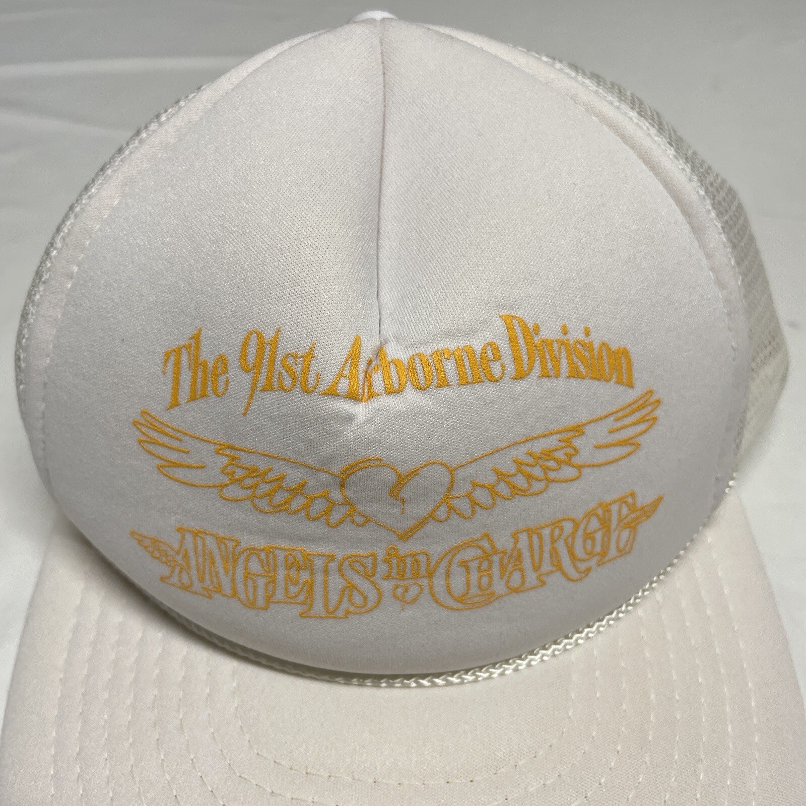 Vintage 90s Trucker Hat Cap SnapBack Army 91st Airborne Division White Heart Art