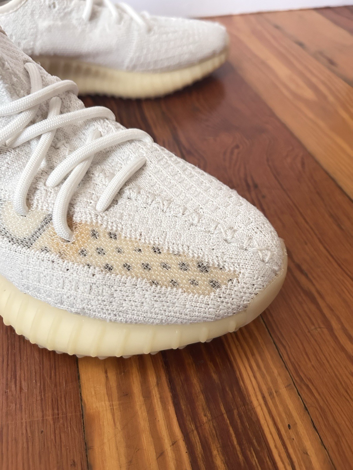 Adidas Yeezy Boost 350 V2 “Light” – Men’s US 5 / UK 4.5 – Very Good – Authentic