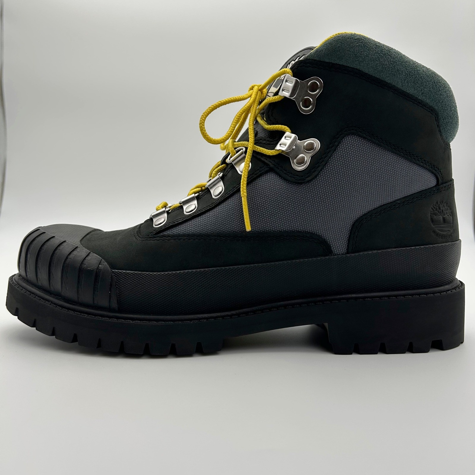 NWOT BLACK MEN’S TIMBERLAND® HERITAGE WATERPROOF LEATHER HIKING BOOTS Size 8