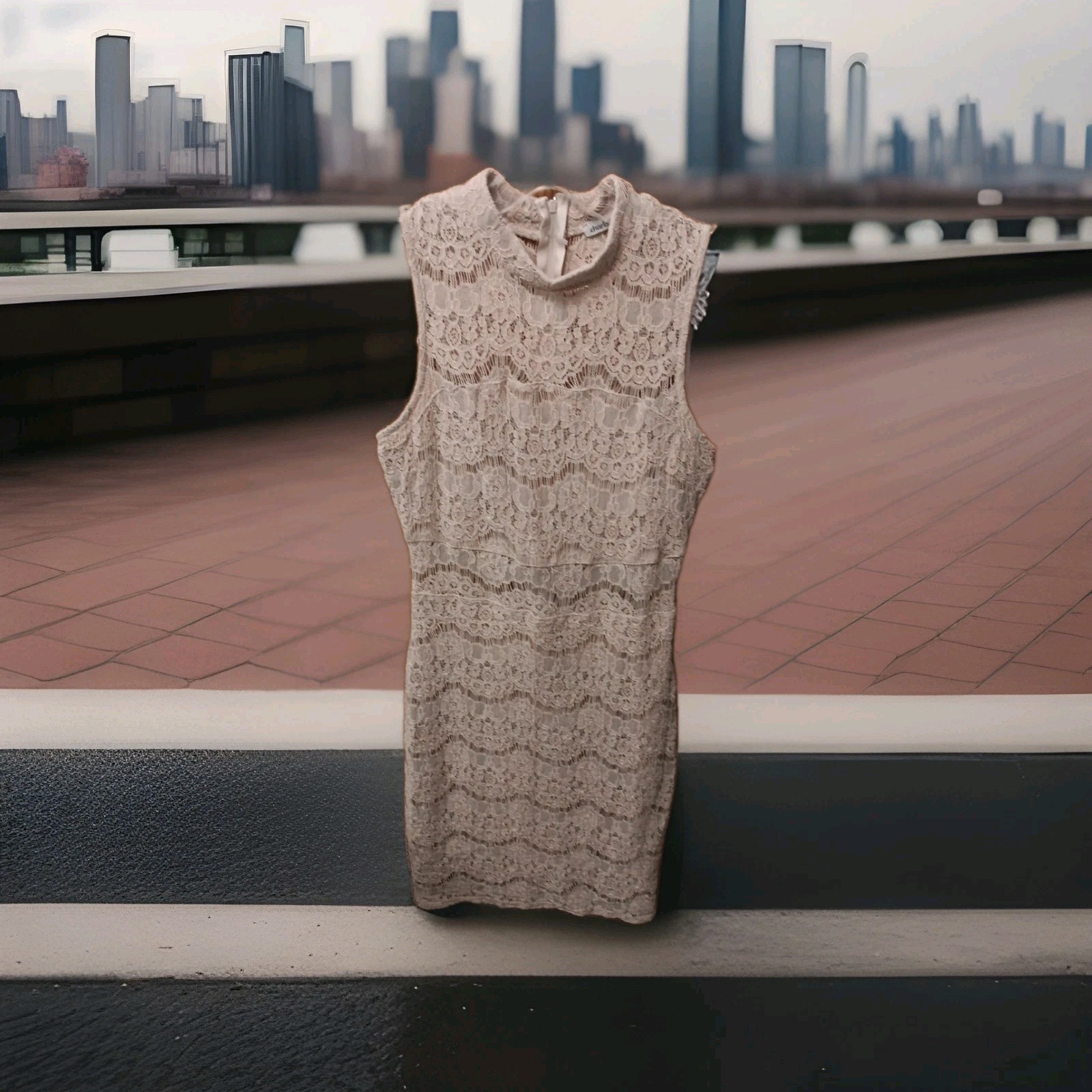Charlotte Russe, Lace Sleeveless Dress mock neck Junior Women’s Beige/Cream M