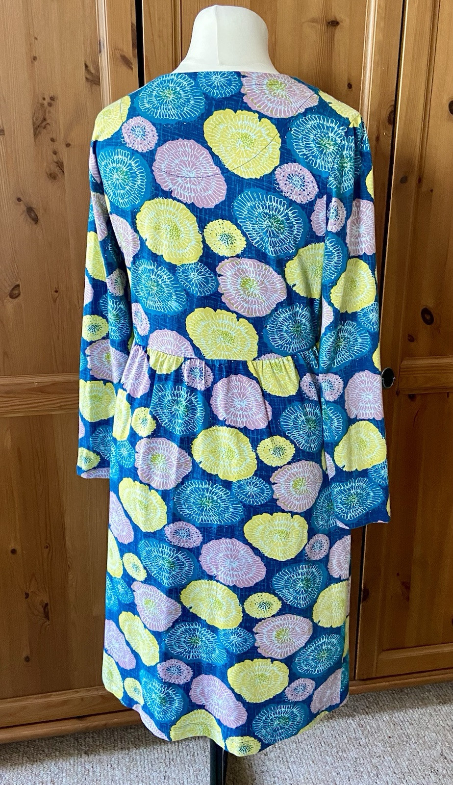 Mistral Floral Dress | Blue Pink Yellow | Long Sleeve | Stretchy BNWOT Size 14