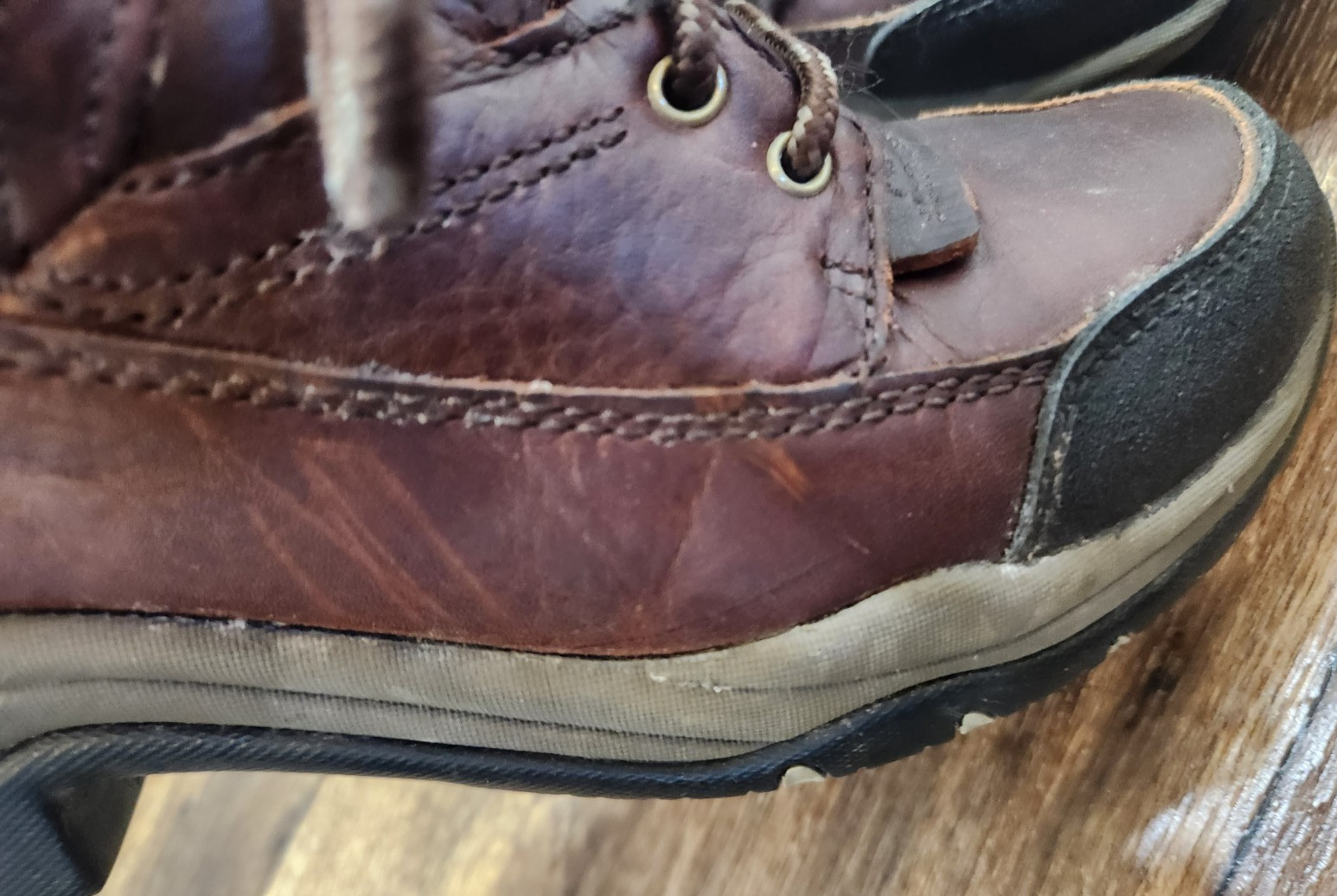 Ariat ATS Terrain Brown Leather Waterproof Ankle Boots Women’s size 8 B