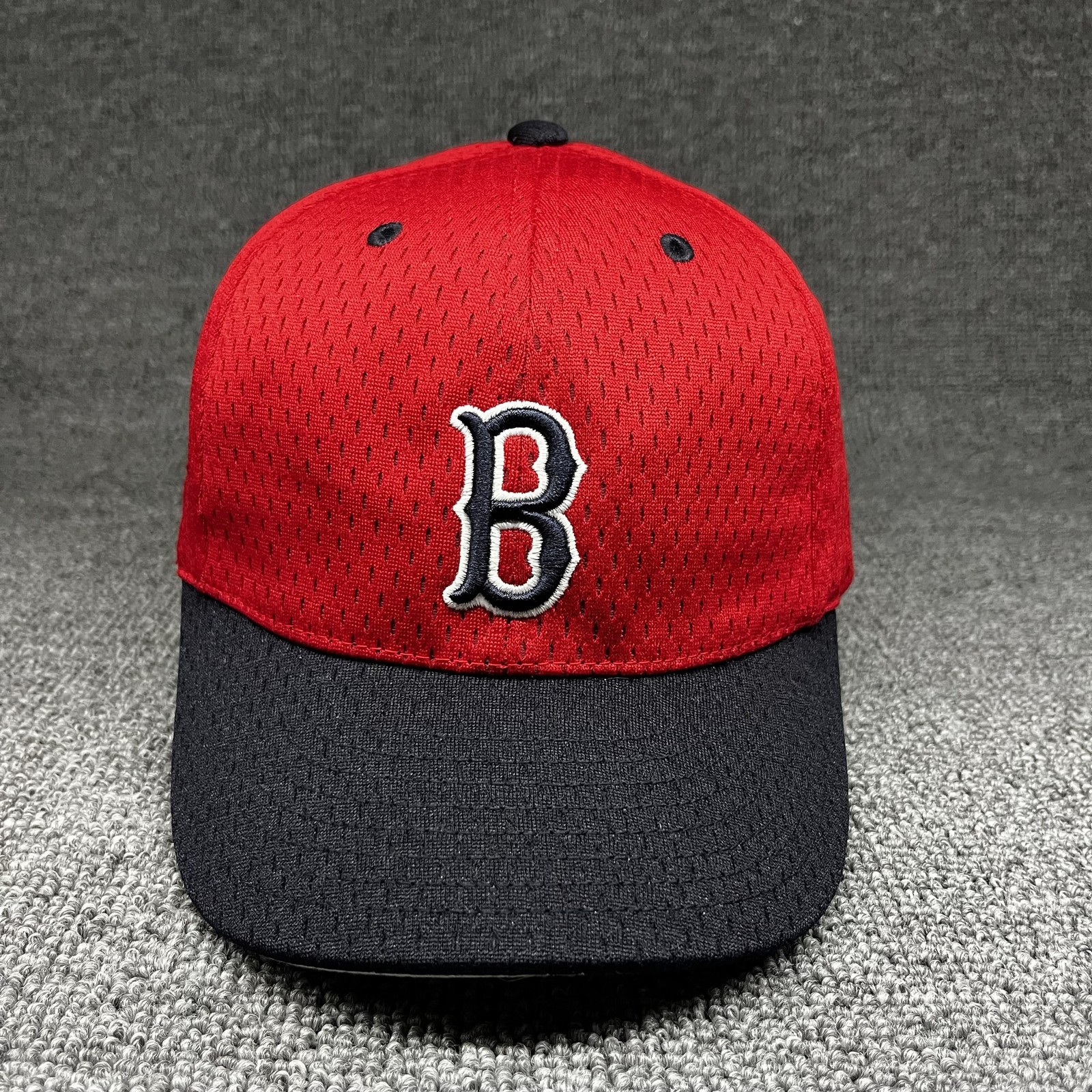 Mossiant Boston Red Sox Snapback Curved Brim Red Black Hat Unknown Size