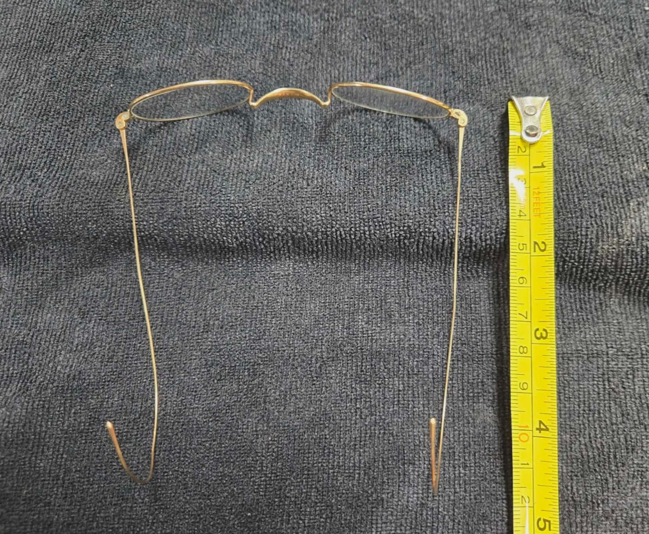 VTG 1950s/1960s Wire Rim Glasses W/Case Gold Colored Marked STLSH