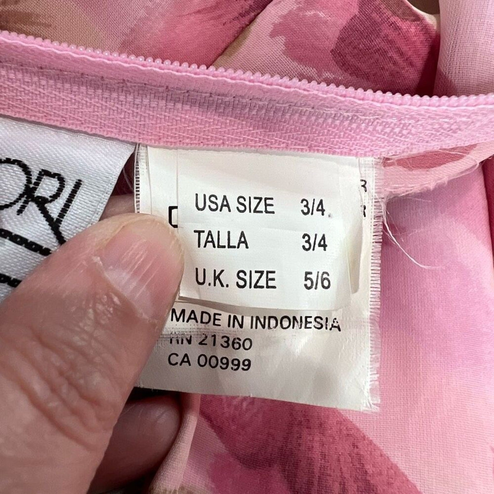 1990’s Pink Floral Mori Lee Prom Evening Gown Neck Strap‎ Formal Spring Valentin