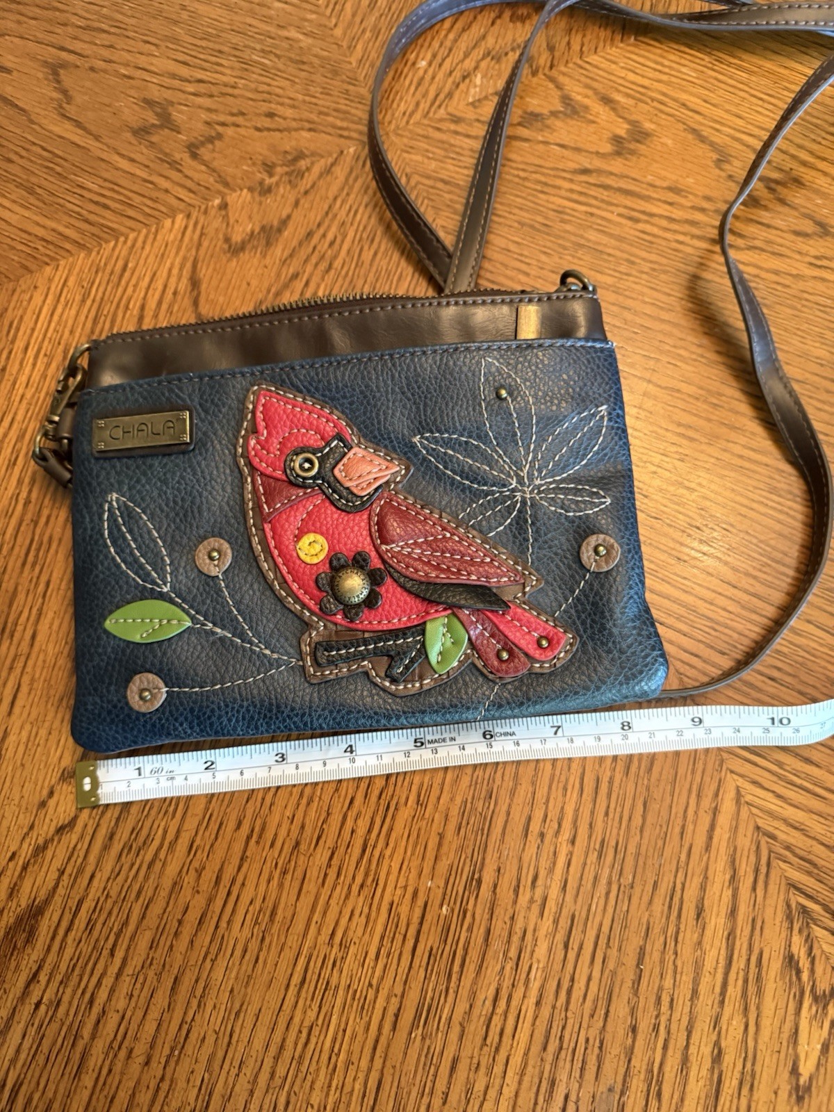 ❤️🐦 CHALA Cardinal Bird Cell Phone Crossbody Purse – Navy Blue Vegan Leather
