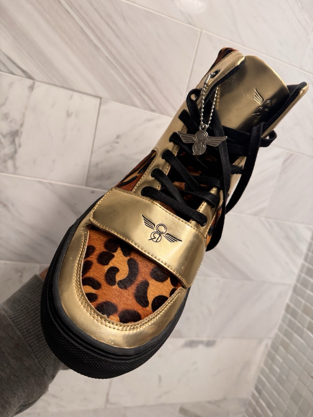 Creative Recreation Cesario men’s Hi Top sneakers Gold Leather Animal Print 10 M