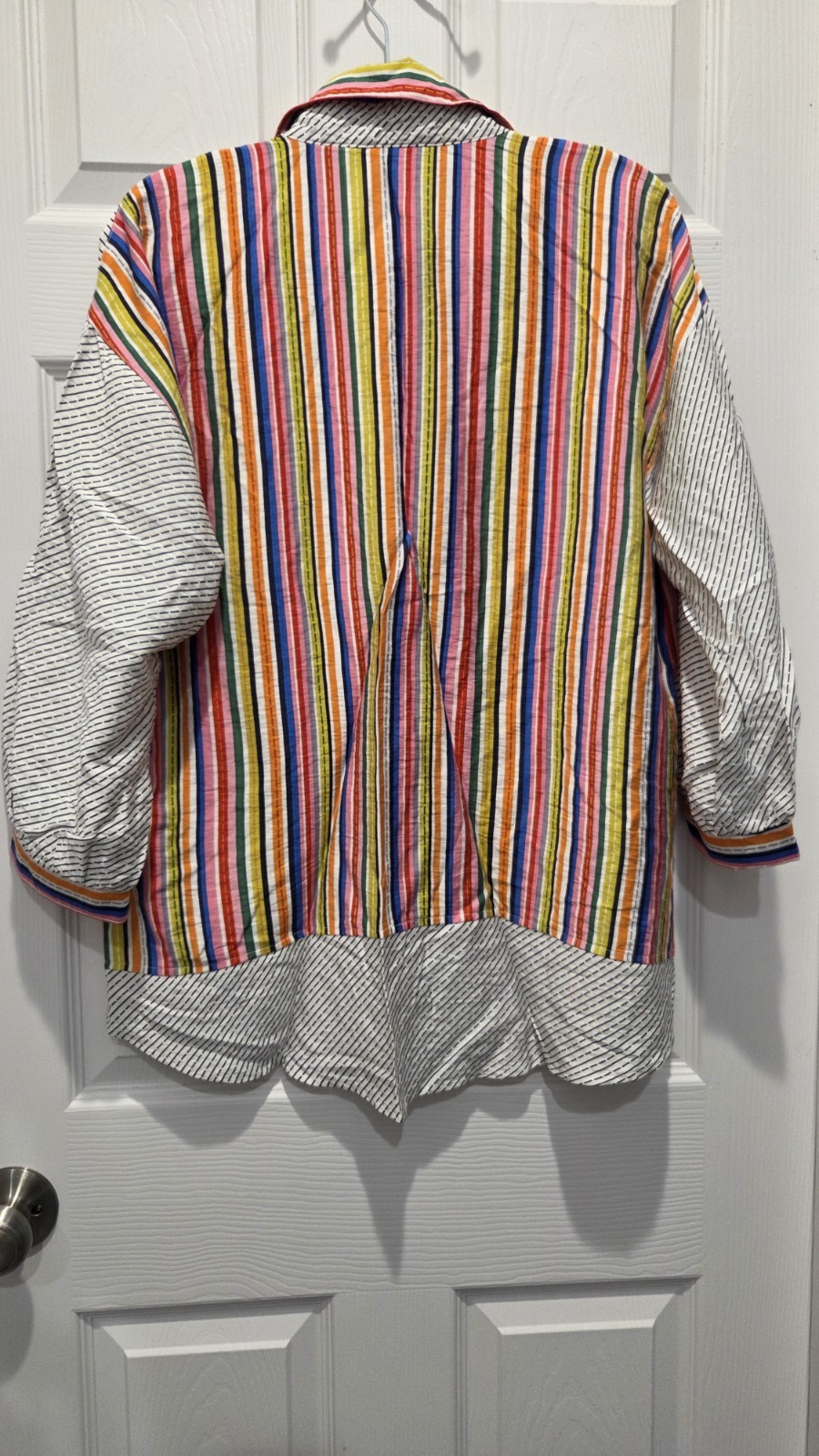 Ali Miles Stripe Point Collar 3/4 Cuffed Sleeve High-Low Hem Button-Front Shirt
