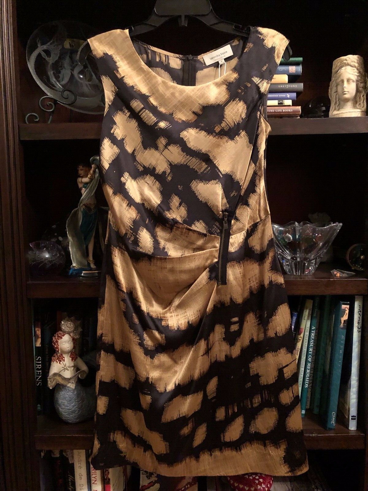 Veronika Maine Gold and Brown Print Silk Sheath Dress – NWT – SIZE 6