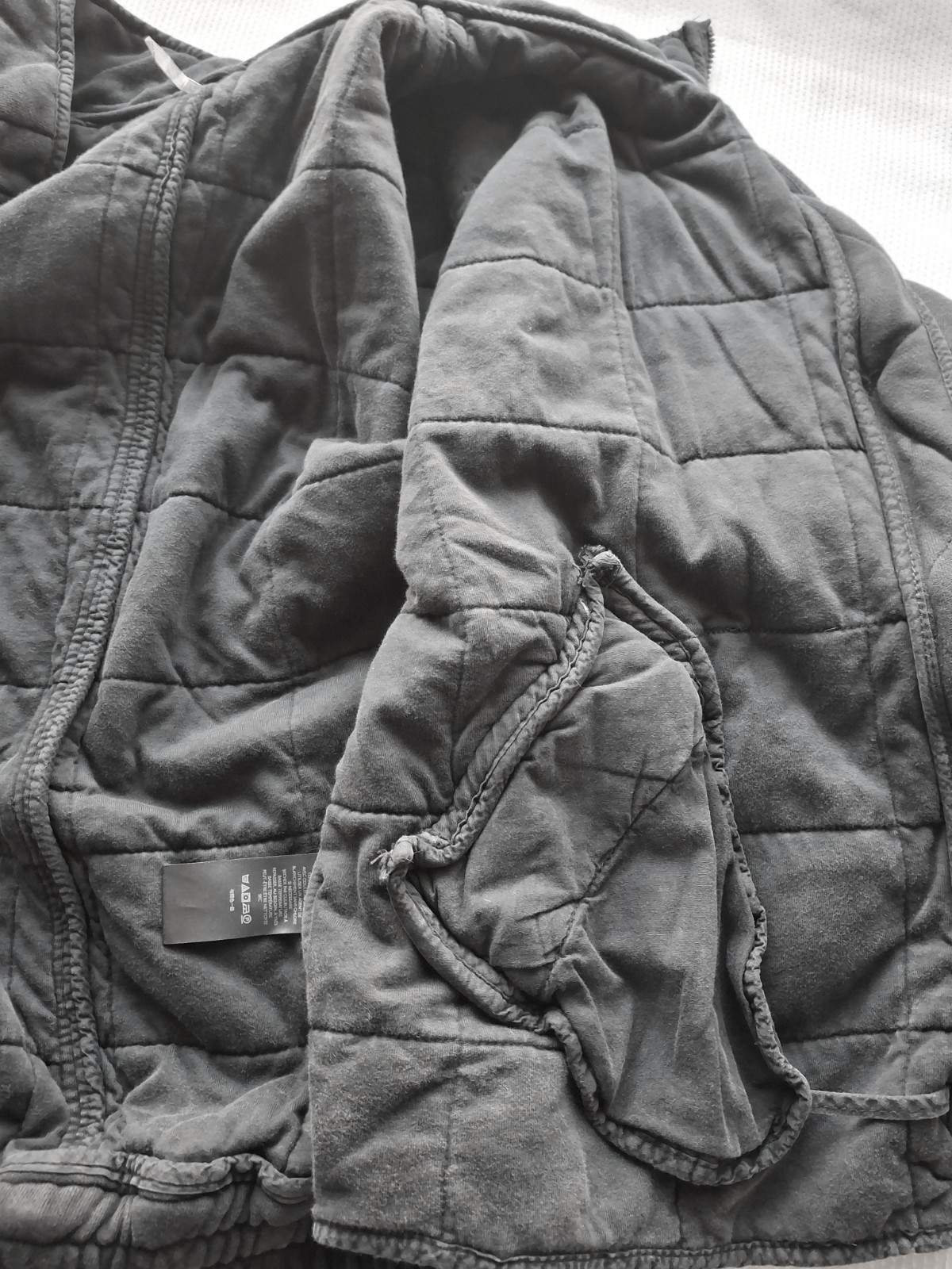 Free People “Dolman” knit quilted zip-up jacket, washed black, size L