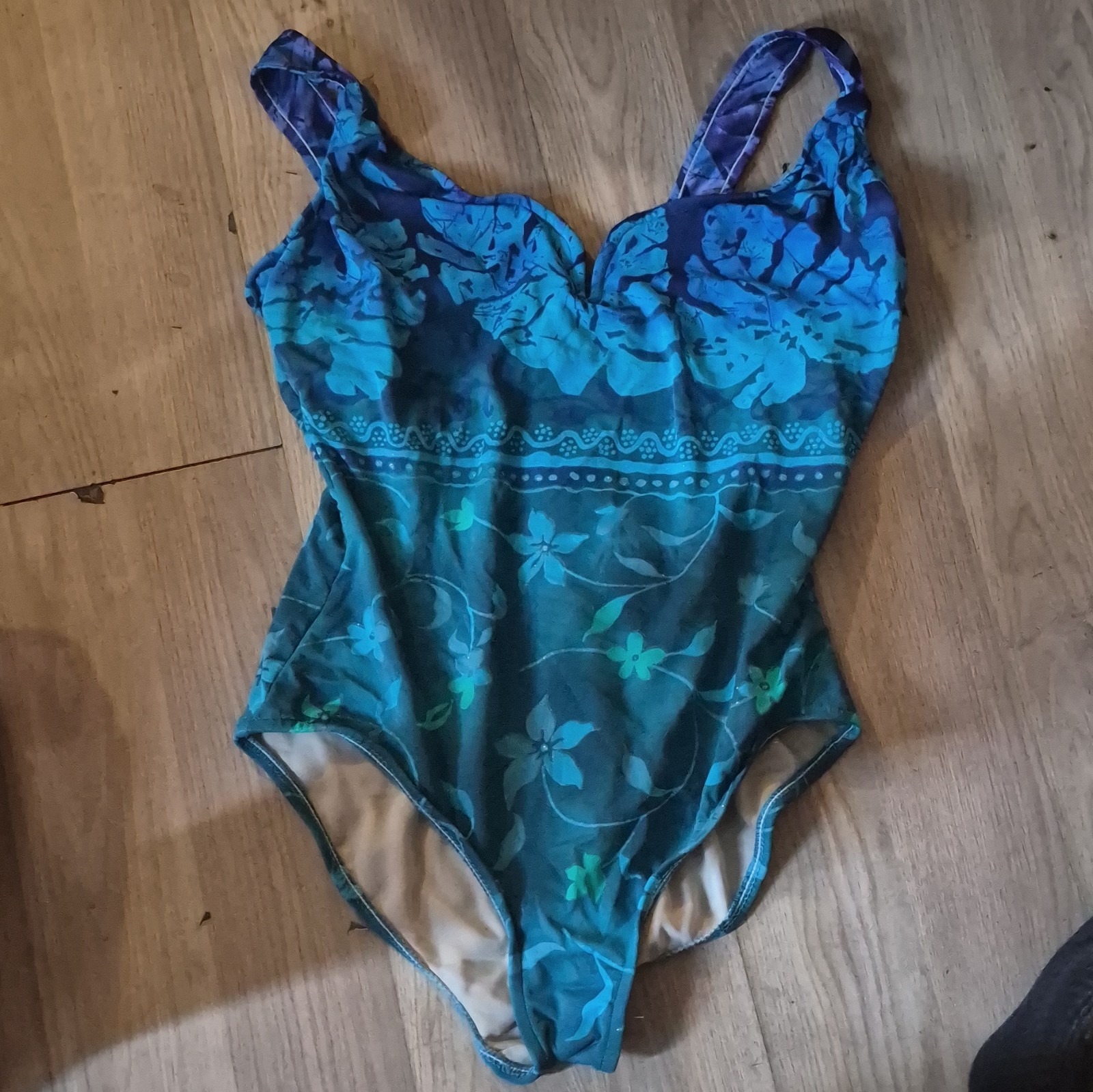 Carol Wior Blue Green Floral One Piece Swimsuit Built-In Bra Size 14 D