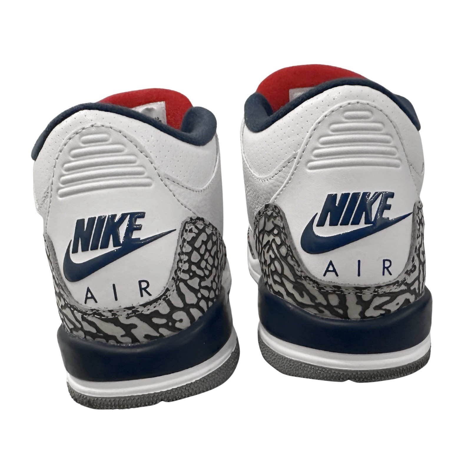 Nike Air Jordan 3 Retro OG True Blue 2016 Big Kids Size 4.5Y Sneakers