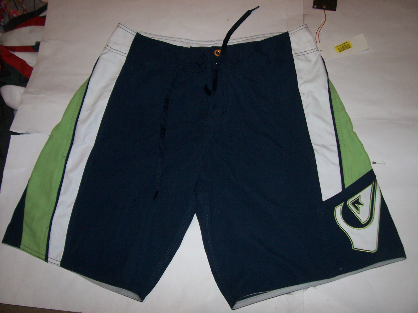 New Quiksilver sz 30 navy blue green white solid board shorts swim trunks