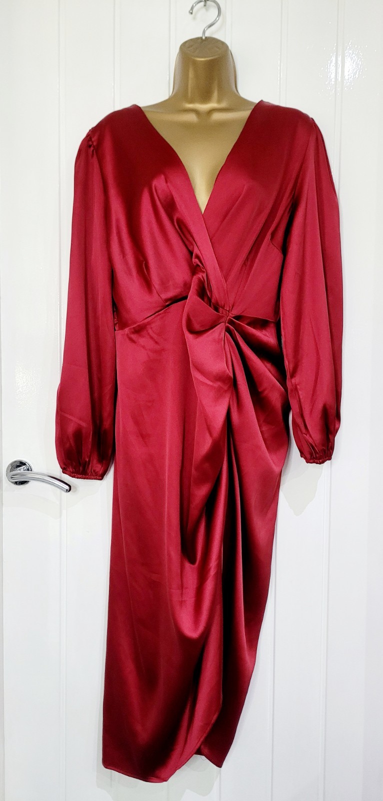 QUIZ size 16 deep red / Wine / Satin ruched sleeved evening occasion dress