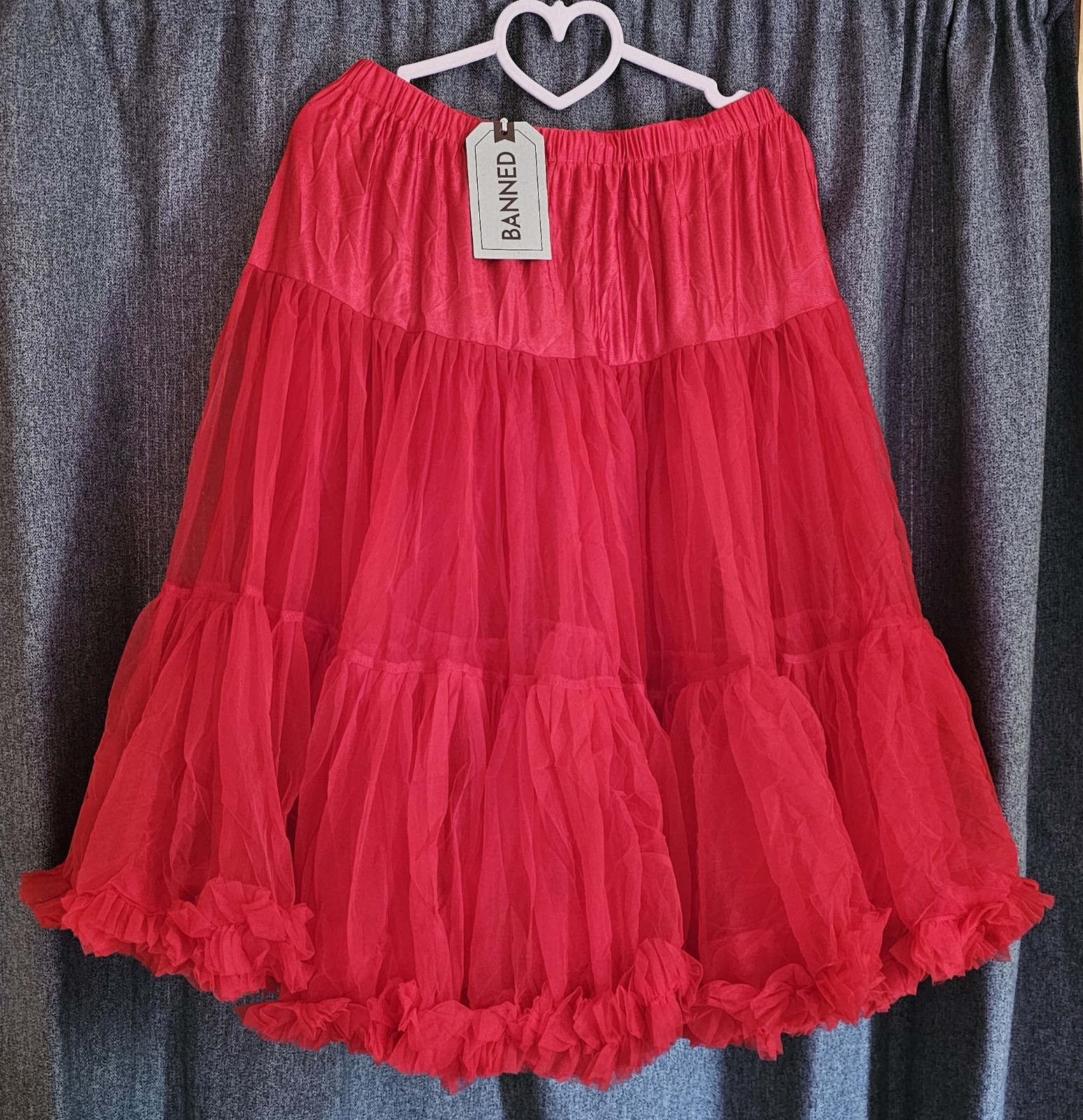 Banned Red Fluffy Adjustable Petticoat. Lifeforms 26″. Retro 1950s.BNWT