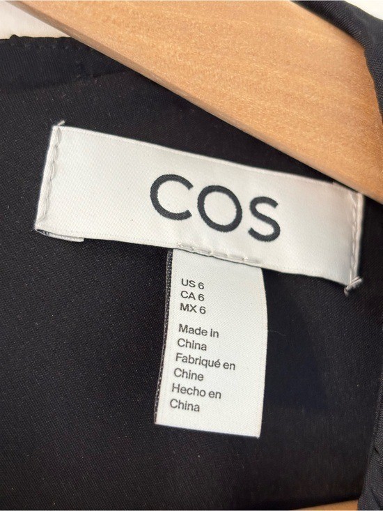 COS Crushed Pleated Cape Sleeve Top in Black Size 6