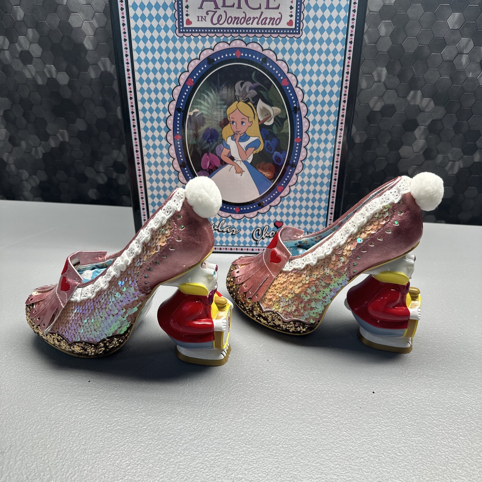 Alice In Wonderland Irregular Choice WHITE RABBIT SHOES NEW IN BOX SIZE 35