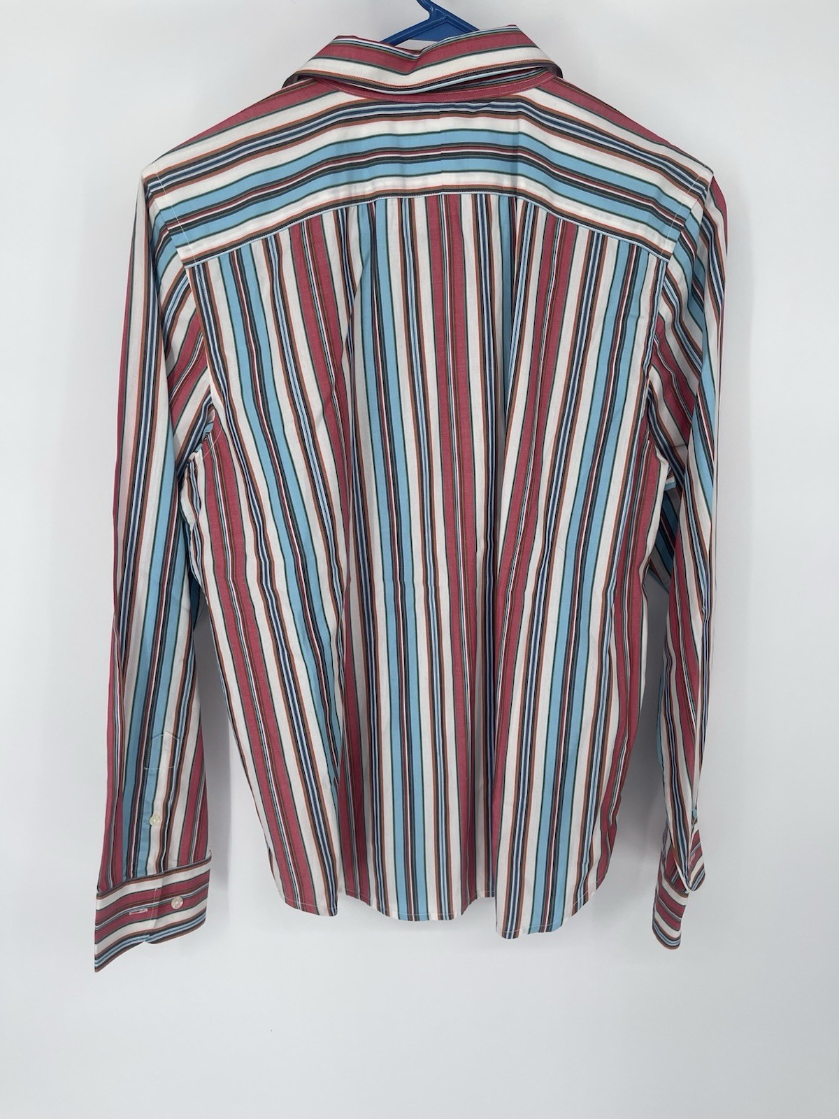 Chaps Classics Button Down Shirt, Women’s Large Preowned in excellent condition.