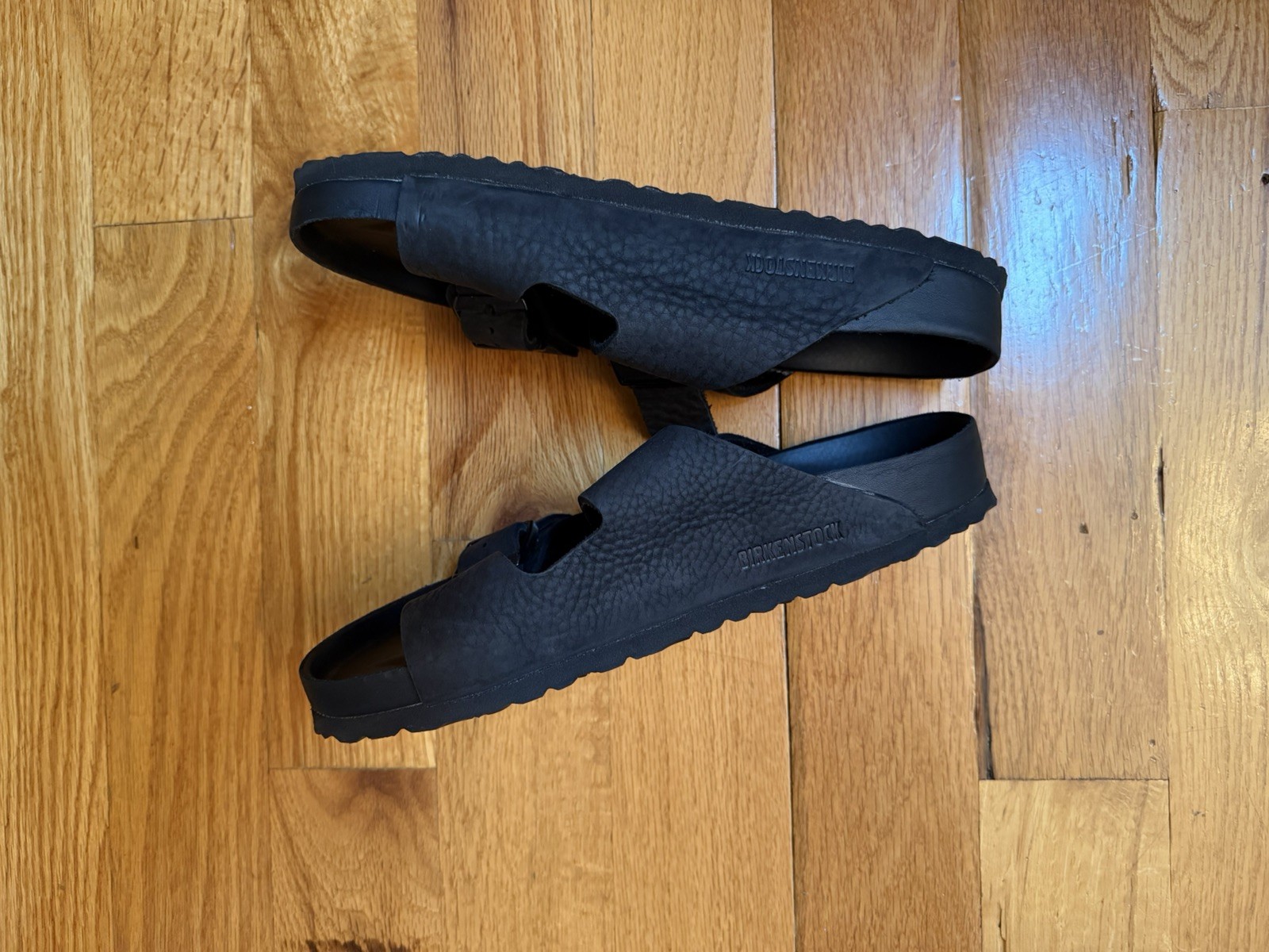 Birkenstock New without Box Arizona Black Natural Leather Exquisite size 41