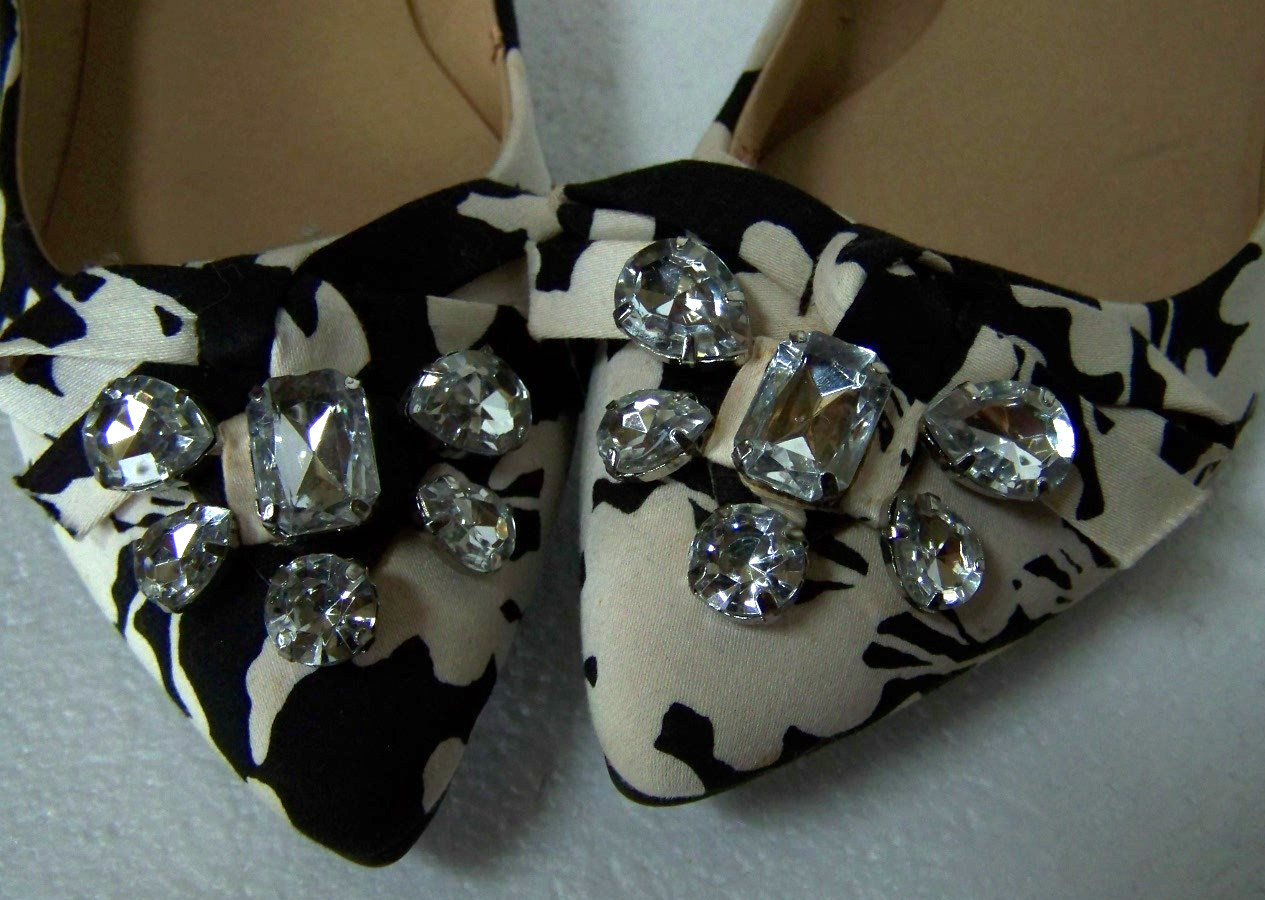 CL BY LAUNDRY Black White Floral Print ASHLEY Women’s Ballet Flats Bling Sz 8.5M