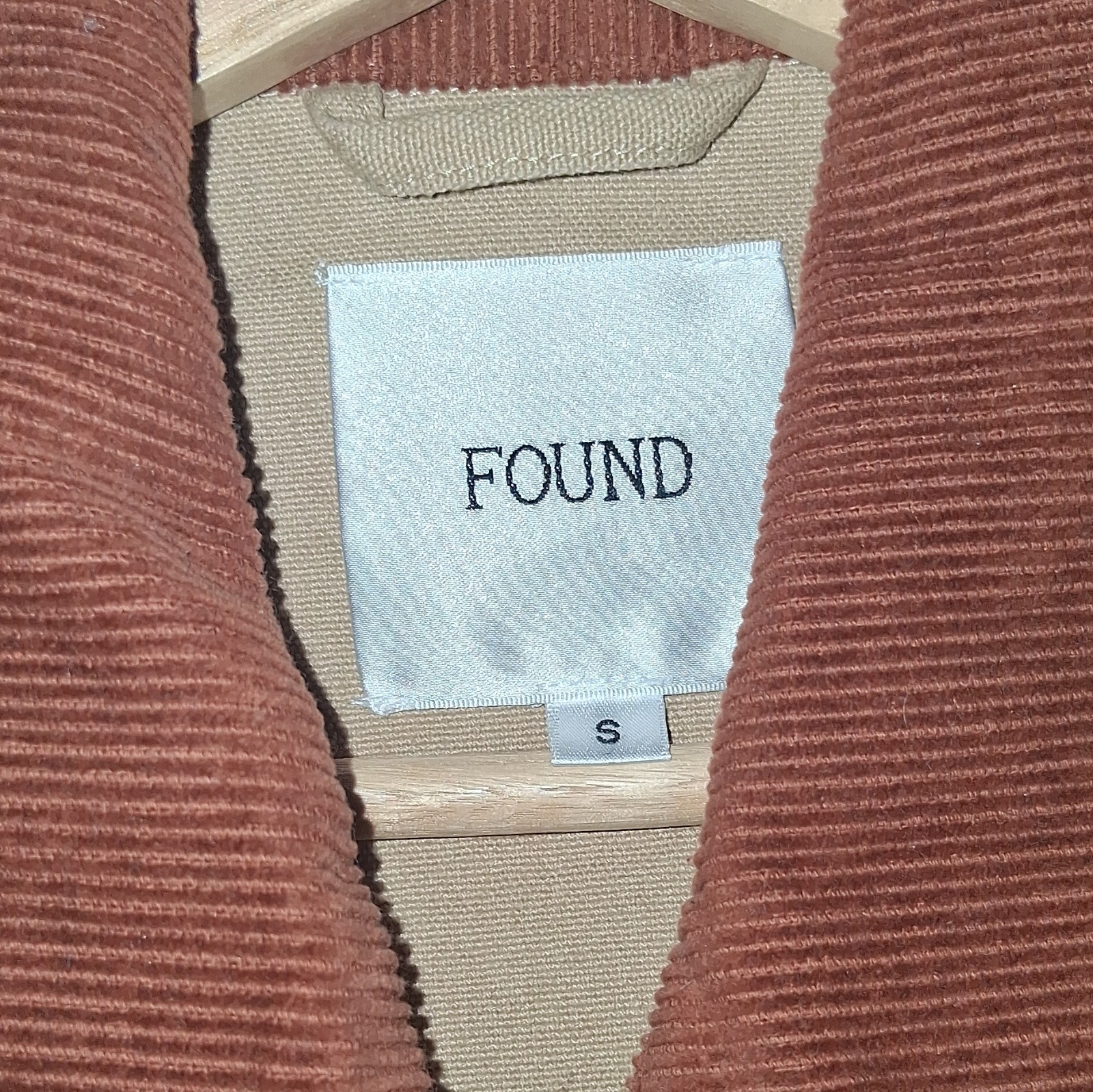 FOUND Women’s S Beige/Brown Horse Embroidered Zip Jacket, Pockets, Short