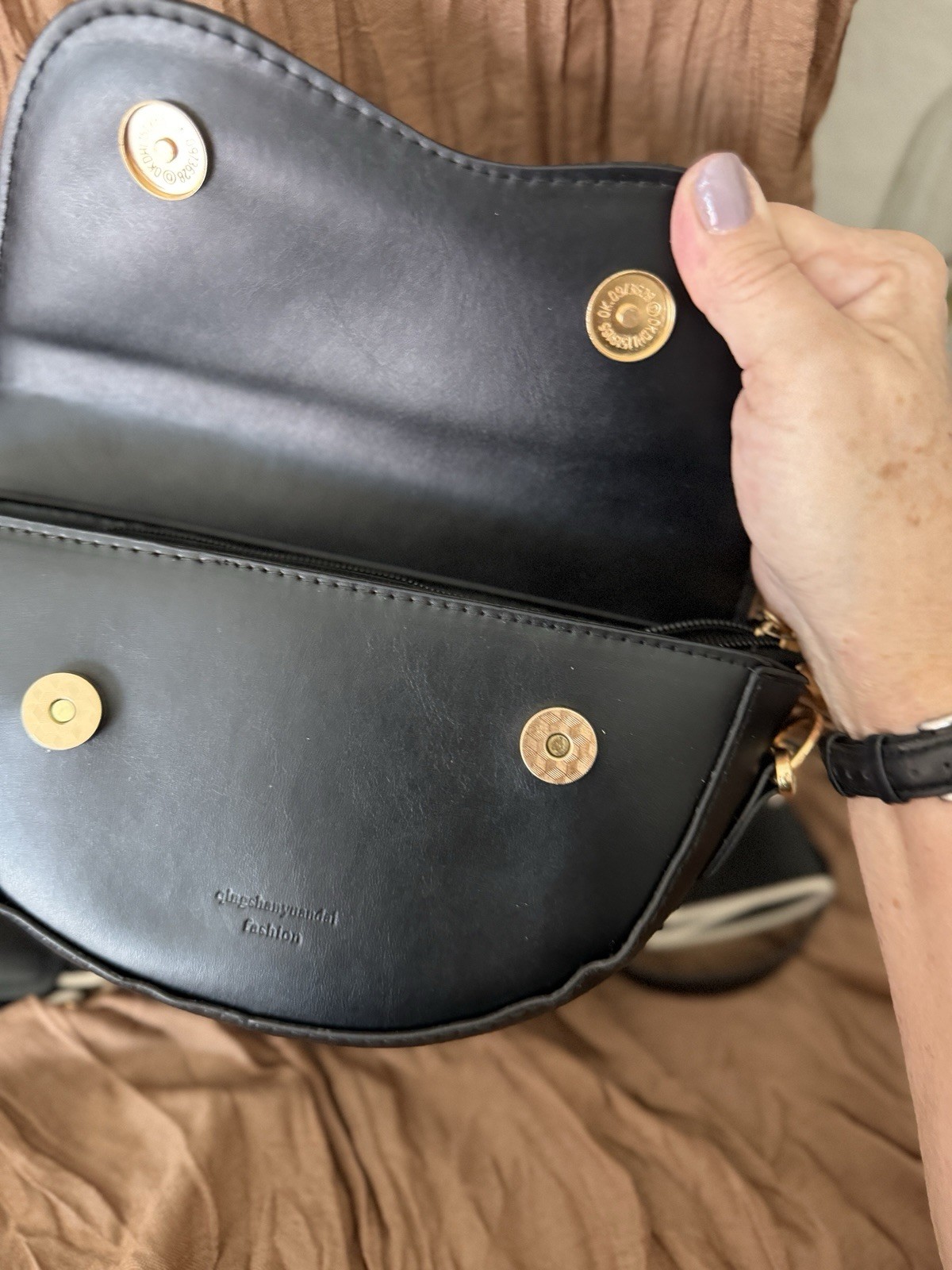 Flap Saddle Hand/Shoulder/Crossbody Purse Compact Black Faux Leather New