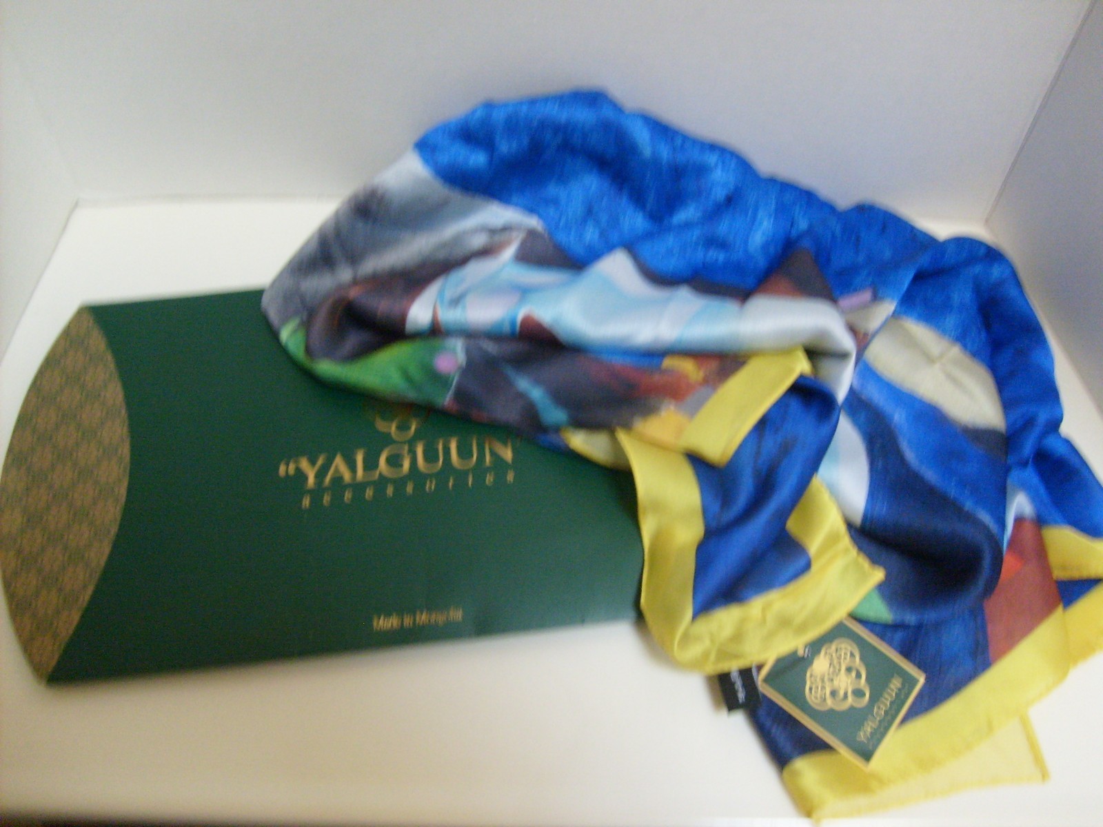 Yalguun 100% Pure Silk Scarf 42×42-New C/Box