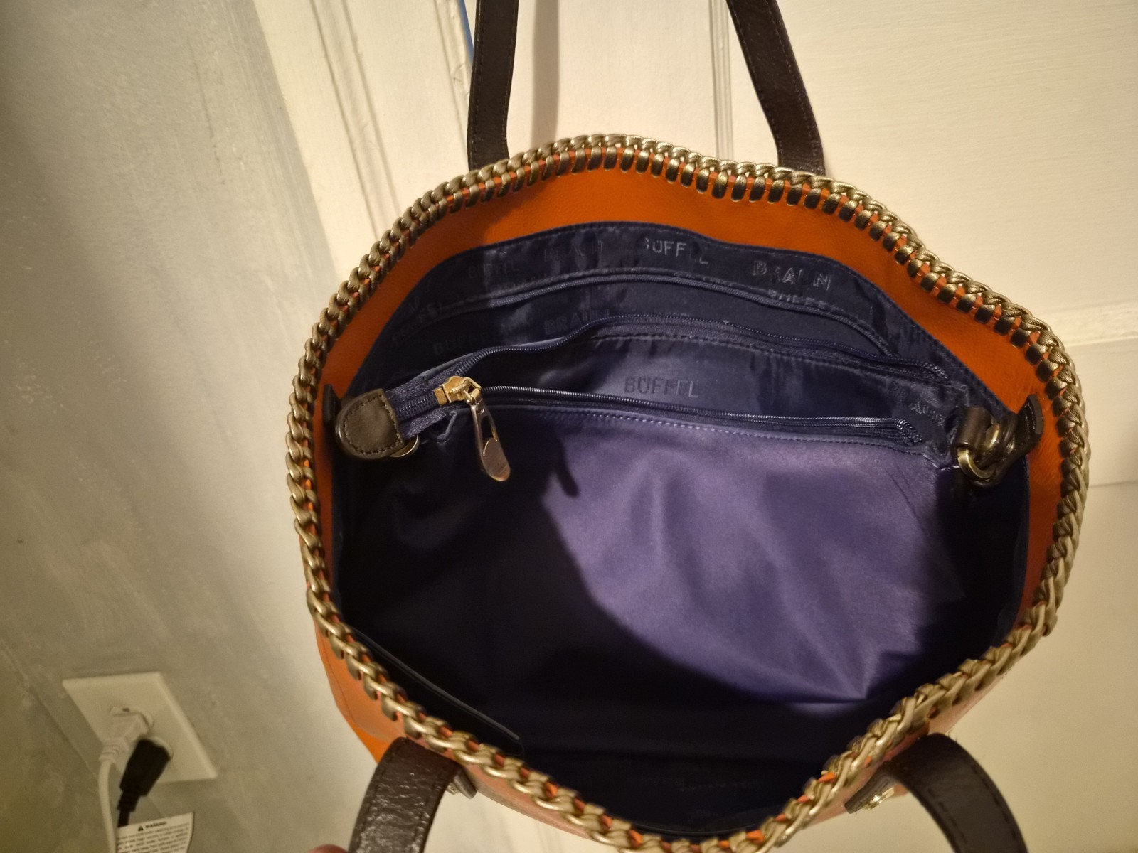 Braun Buffel Brown Pebbled Tote Double Handles Zip Top Gold Hardware Lined