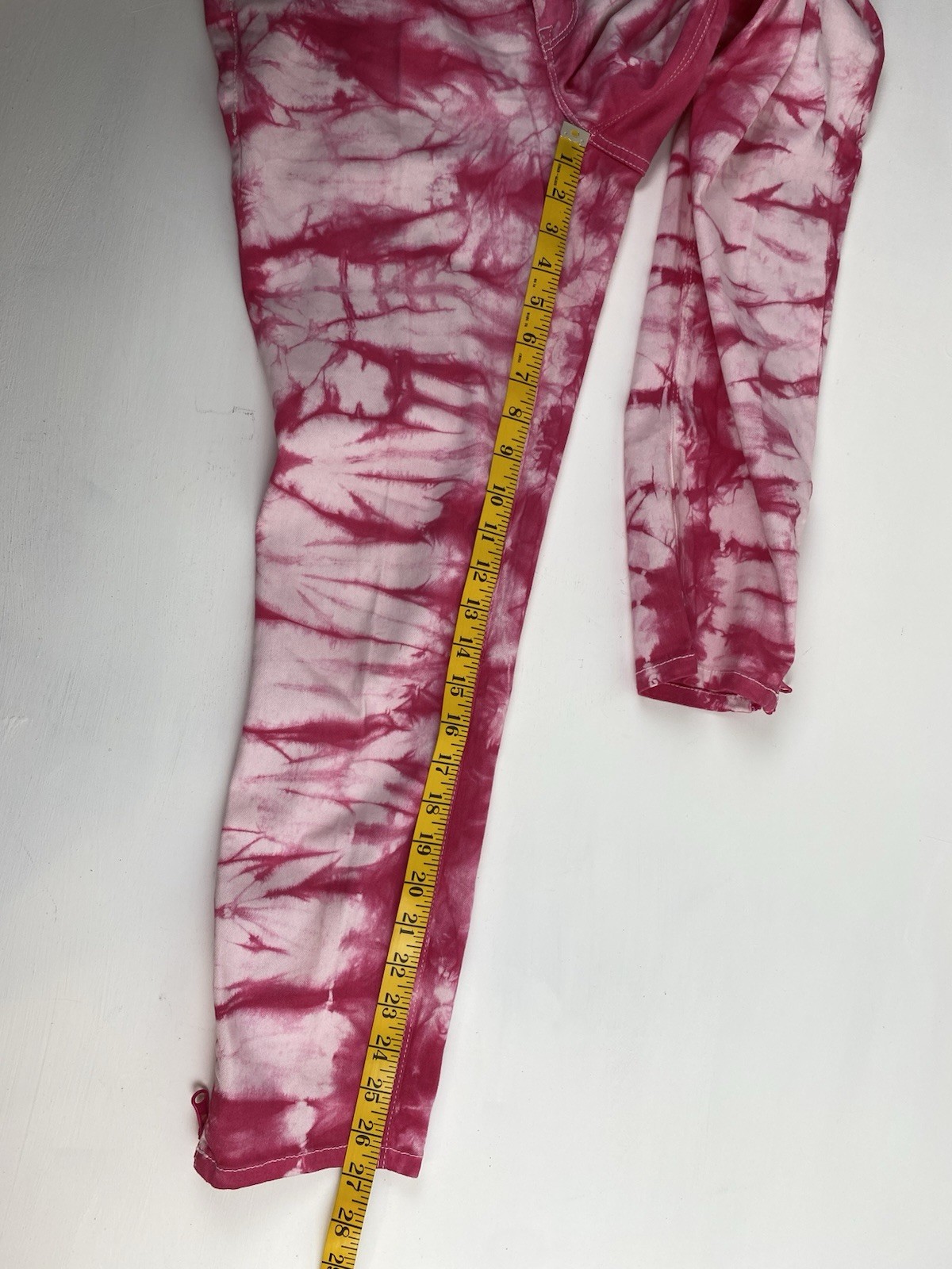 Grane Junior Tie-Dye Pink & White Jeans Zipper at Bottom Low-Rise Size 9