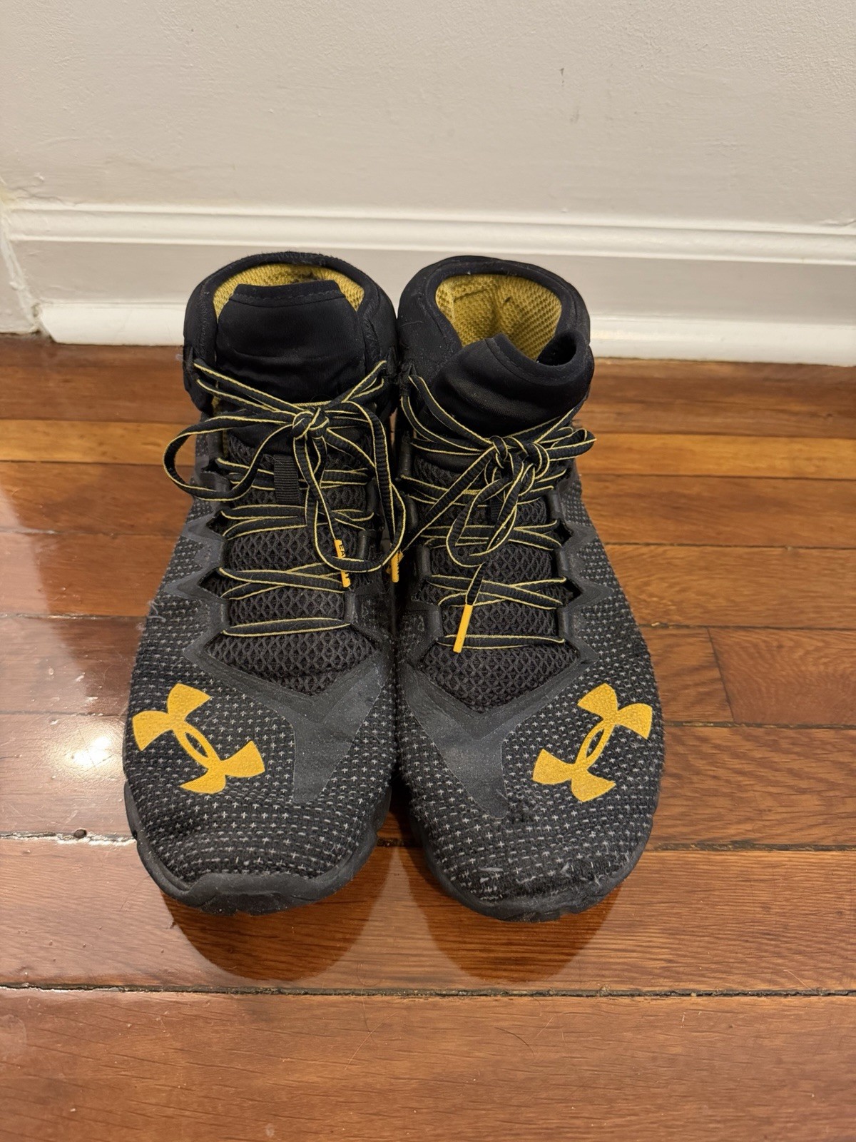Under Armour Men’s Project Rock Delta Size 10.5 US Black