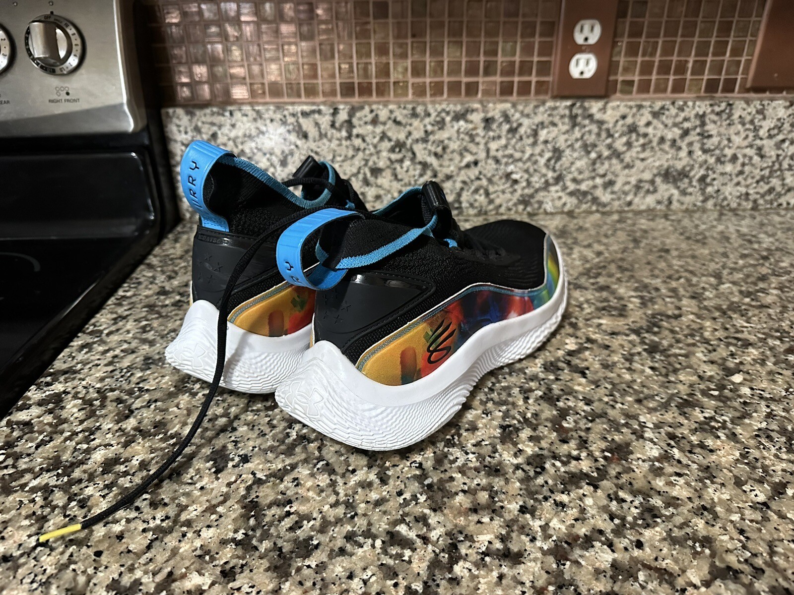 Under Armour Curry 8 B2B MVP Men’s Basketball Shoes 11 Flow 12