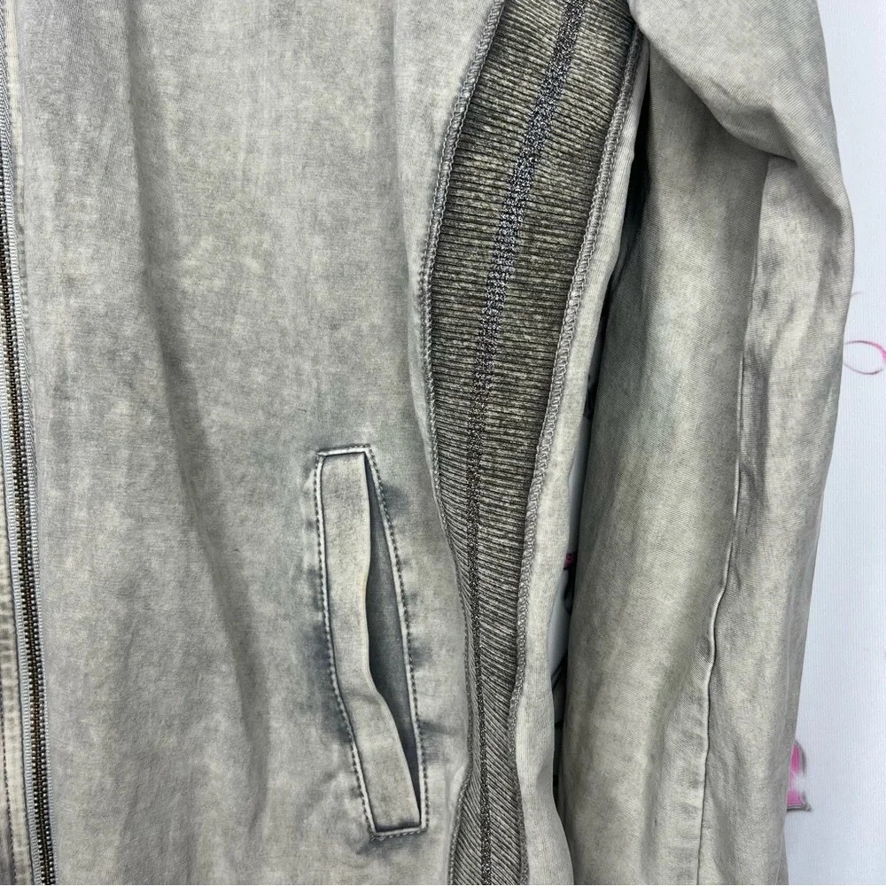 Sandwhich_ cardigan sparkly distressed soft sweater glitter beige taupe cream