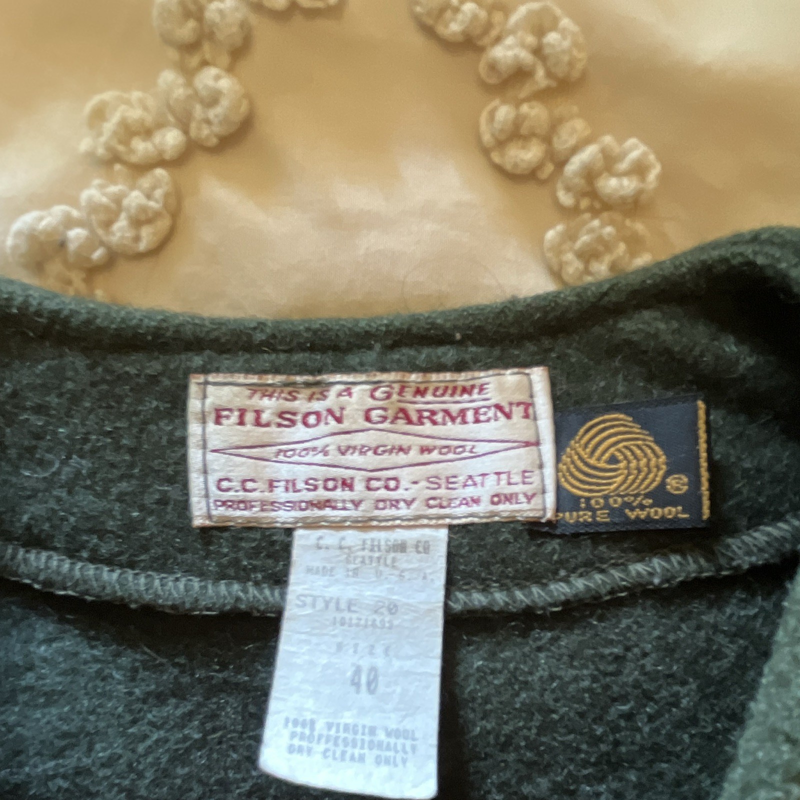 Filson Men’s Green Wool V-Neck Button Front Vest Pockets Size 40