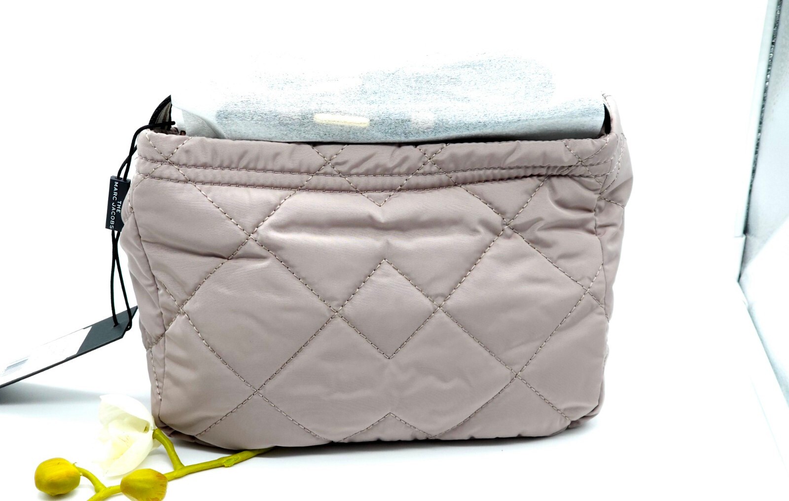 Marc Jacobs Quilted Nylon Messenger Crossbody Bag Bark New GL02304116