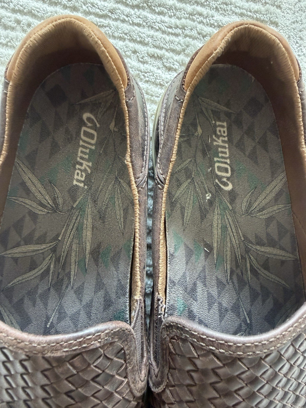 OluKai Lae’ahi Lauhala Mens 11.5 EU 44.5 Dark Wood Woven Leather Slip On Shoes