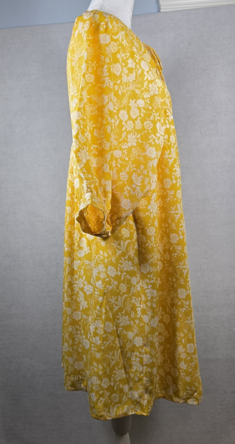 Womens Dress NEW Yellow Floral Peasant Boho Drawstring V Neck Size M Mini NWT