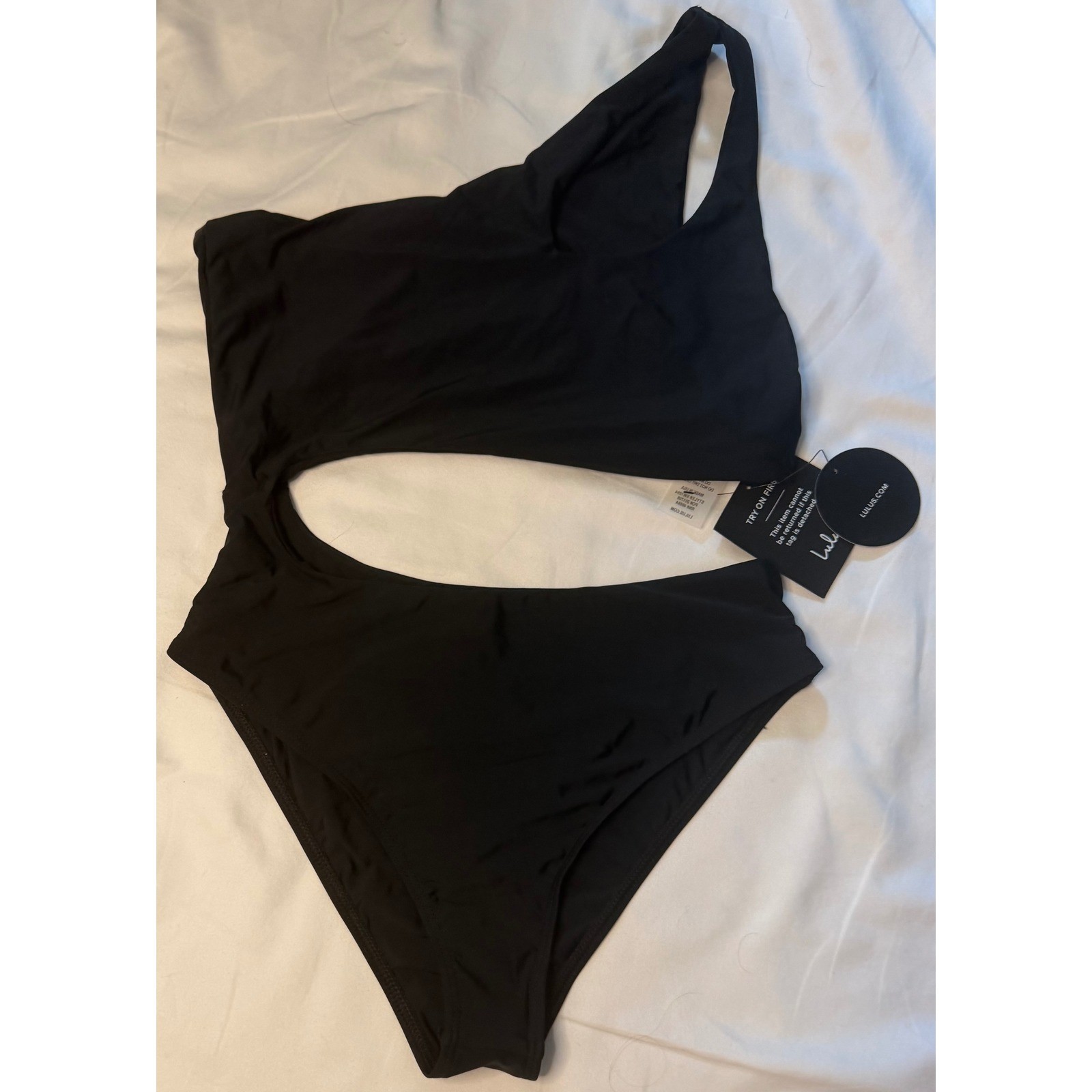 Lulus Black One Shoulder Cutout One Piece Swimsuit NWT Small SW1094