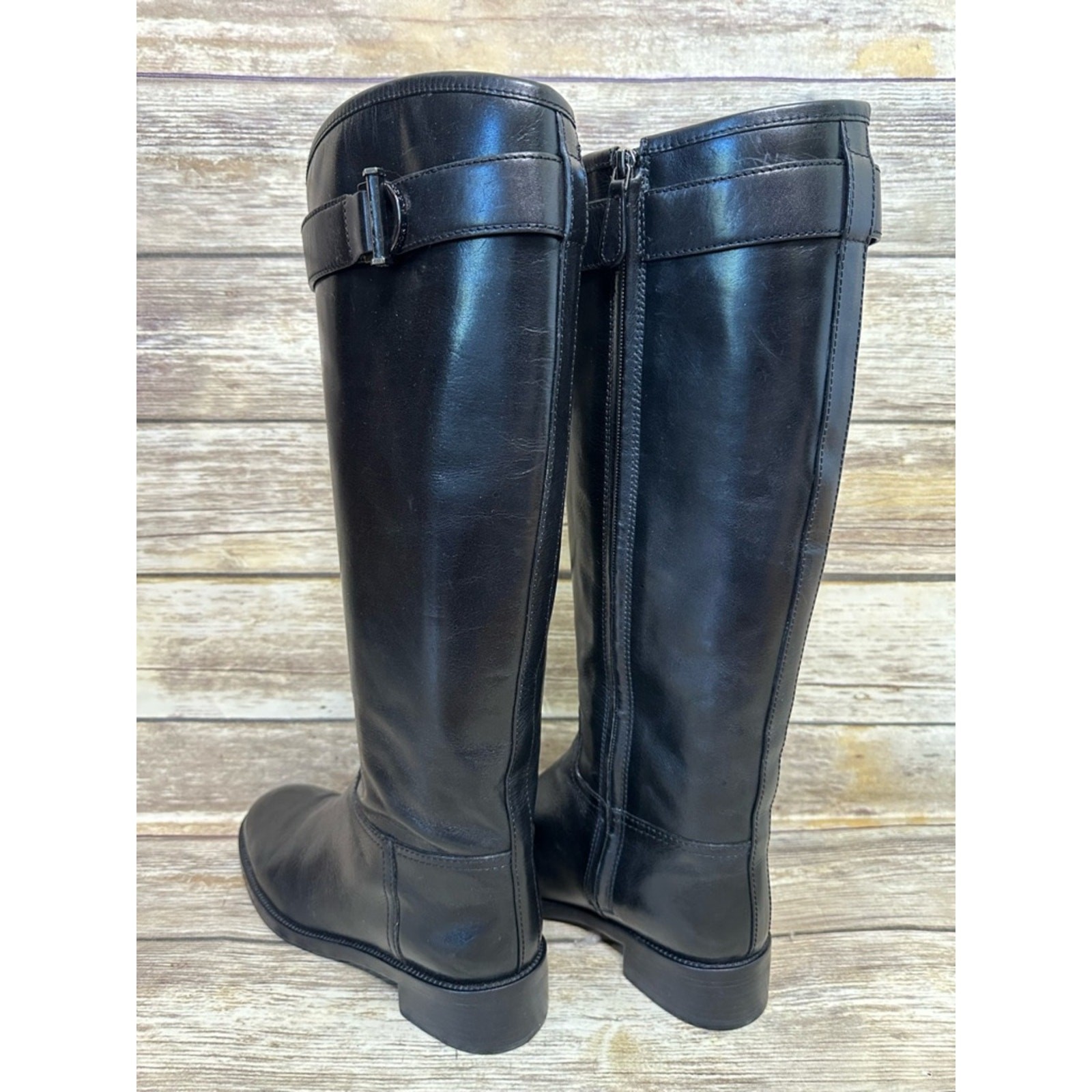 Tory Burch ‘Grace’ Boot Black Leather Size 9.5 riding twist lock