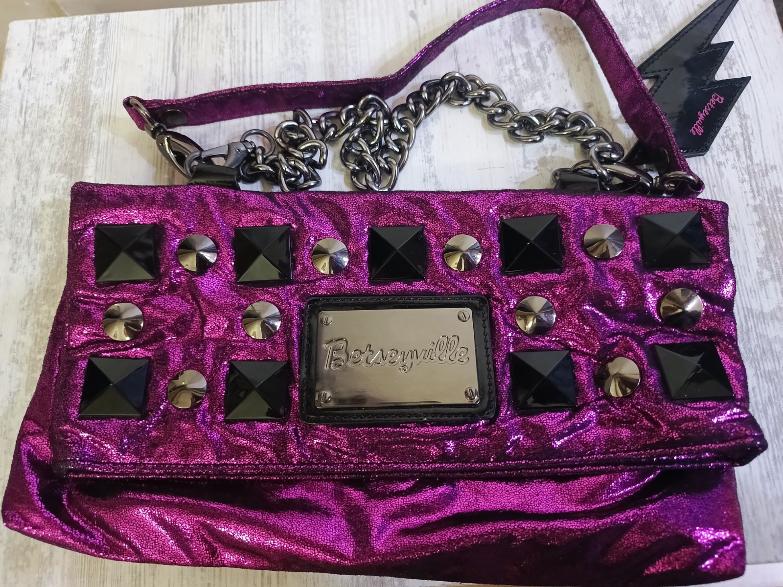 Y2K Betseyville by Betsey Johnson Punk Rox Metallic Purple Foldover Tote Bag Vin