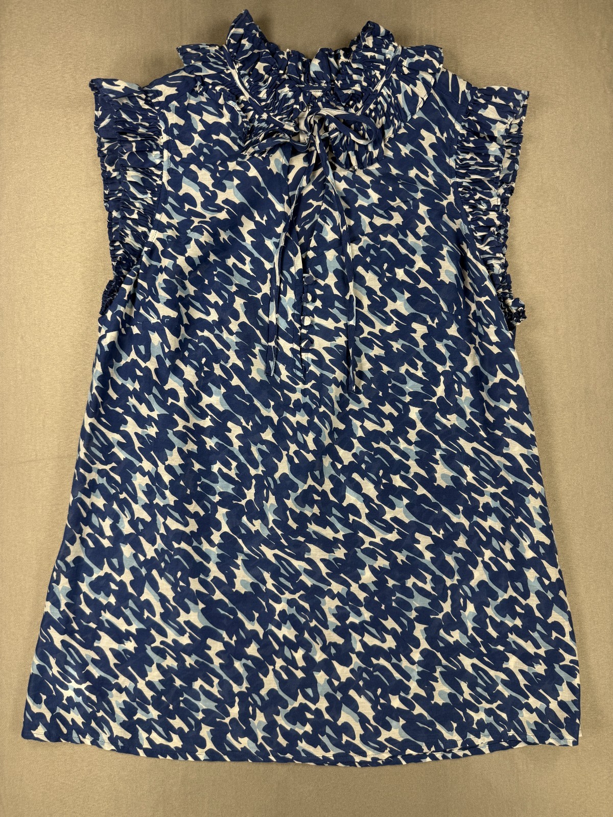 Ann Taylor LOFT Silk Blend Blue Ruffle Sleeveless Blouse Medium