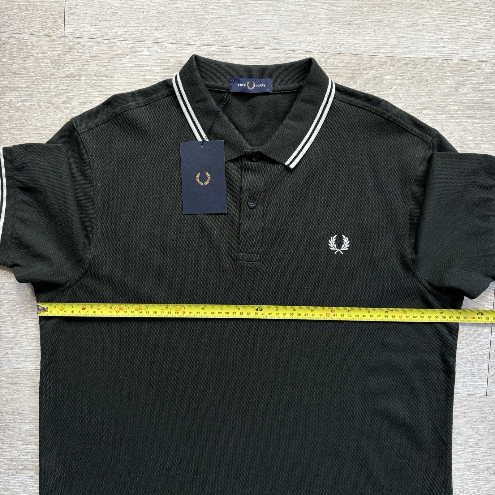 BNWT Fred Perry M3600 Short Sleeve Twin Tipped Polo Shirt Green Size Extra Large