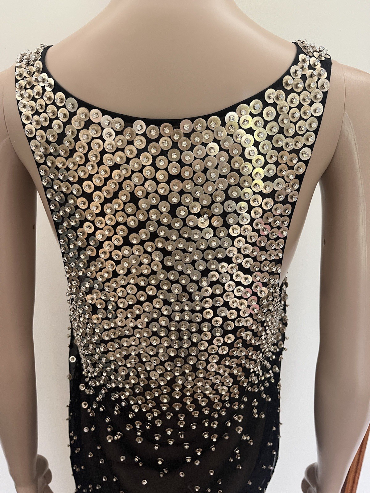 RETROFETE Marissa sequin Top Singlet Blouse Size Medium Black Silver