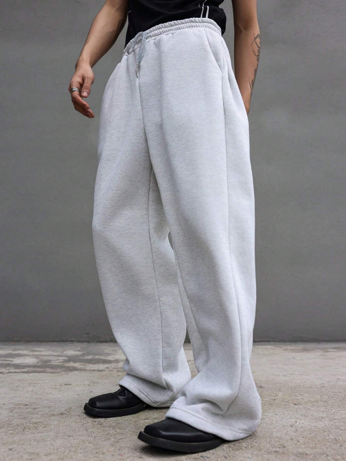 Manfinity Men’s Loose Fit Drawstring Sweatpants – Wide Leg, Baggy, Perfect Gift